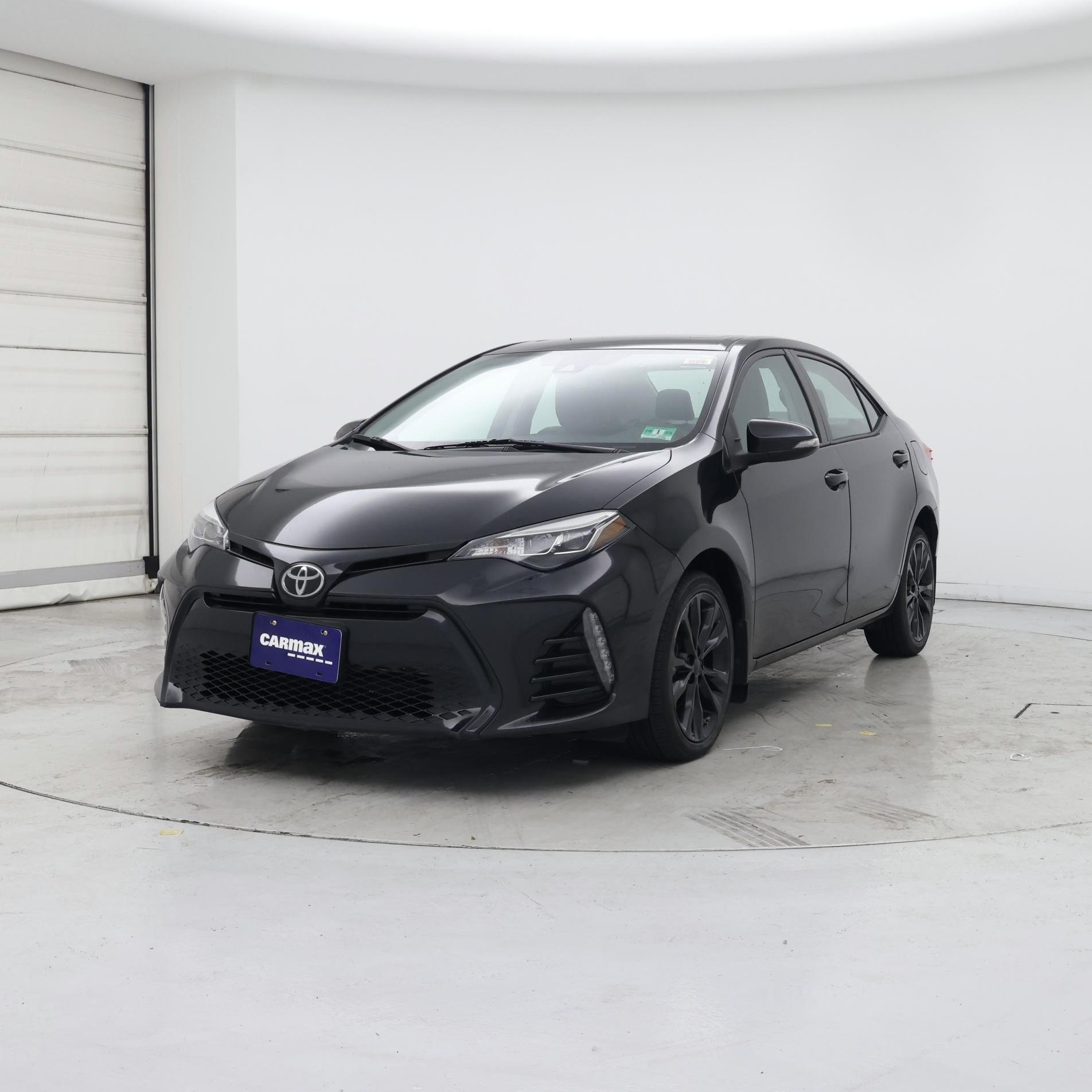 Thumbnail: 2018 Toyota Corolla - 4
