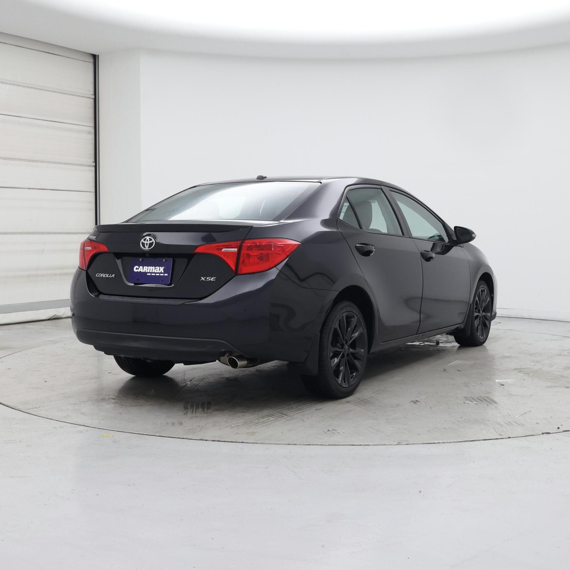 Thumbnail: 2018 Toyota Corolla - 8