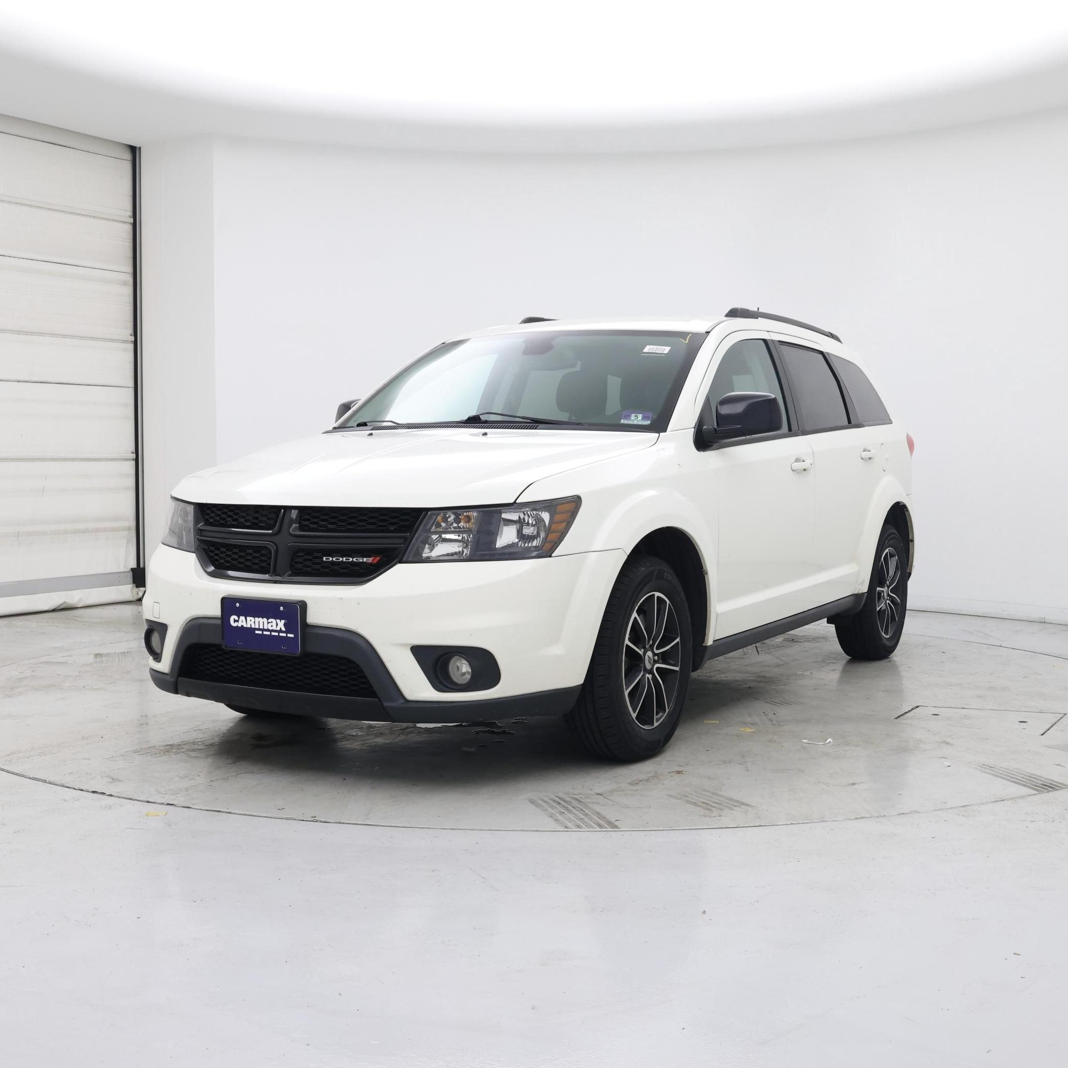 Thumbnail: 2019 Dodge Journey - 4