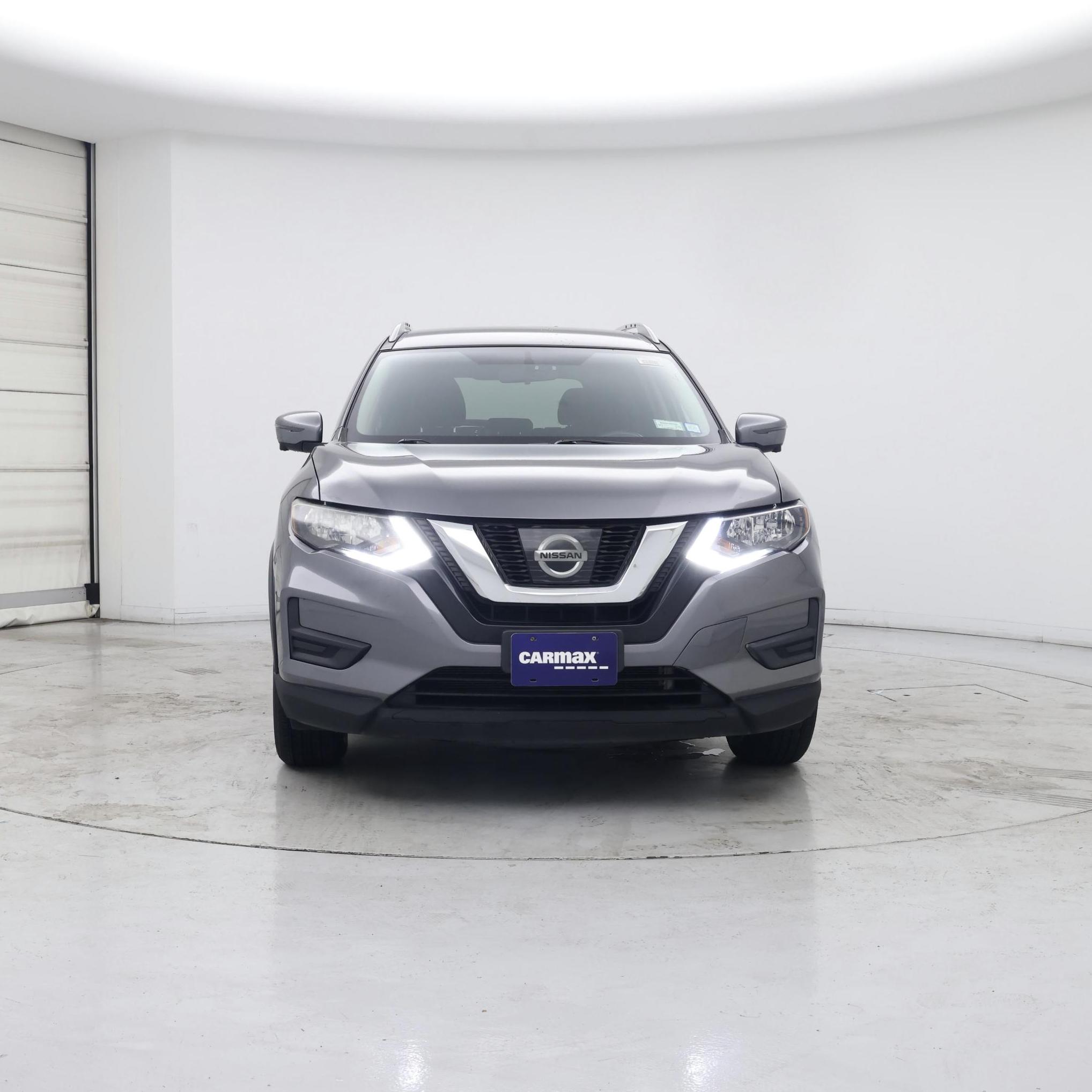 Thumbnail: 2017 Nissan Rogue - 5