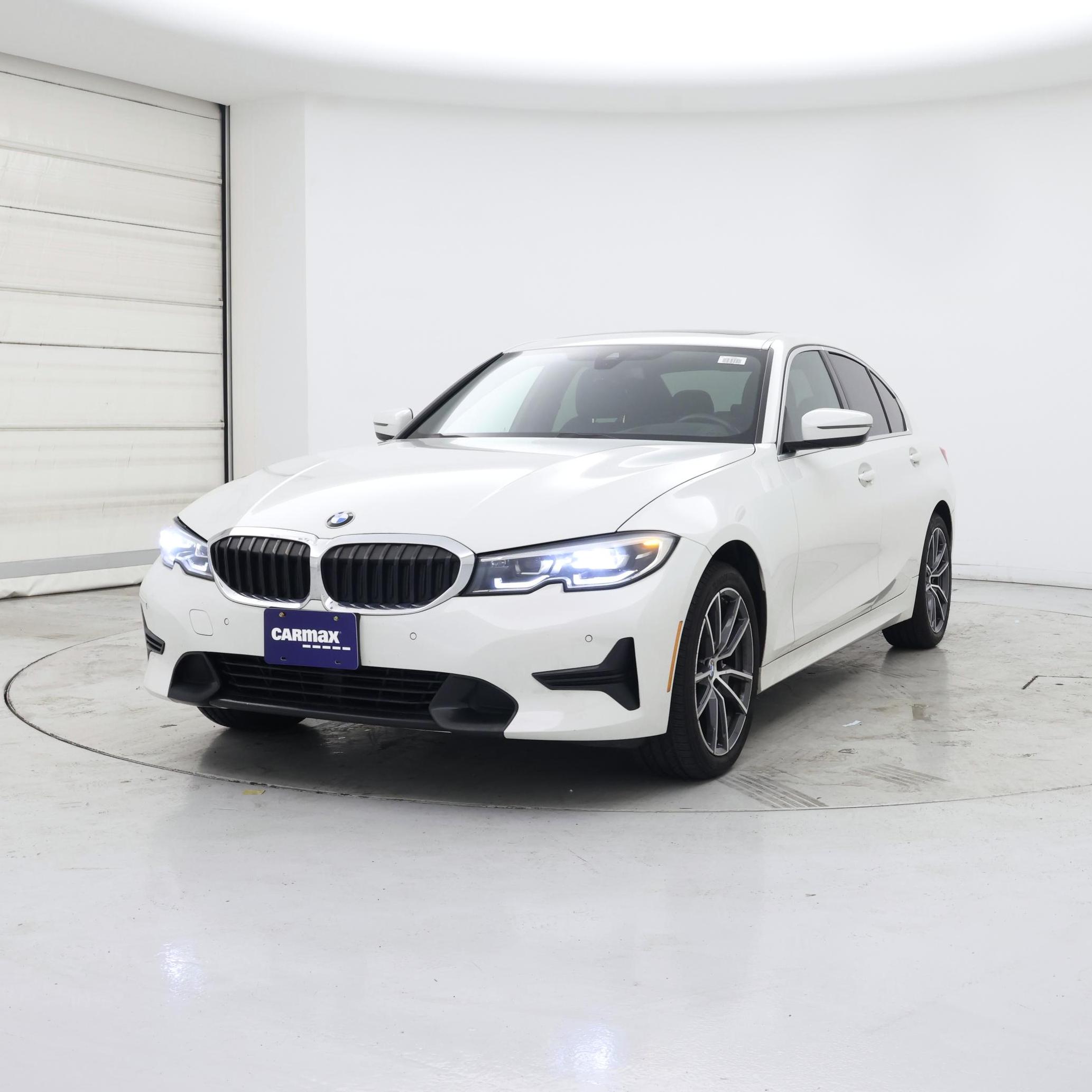 Thumbnail: 2021 BMW 3 Series - 4