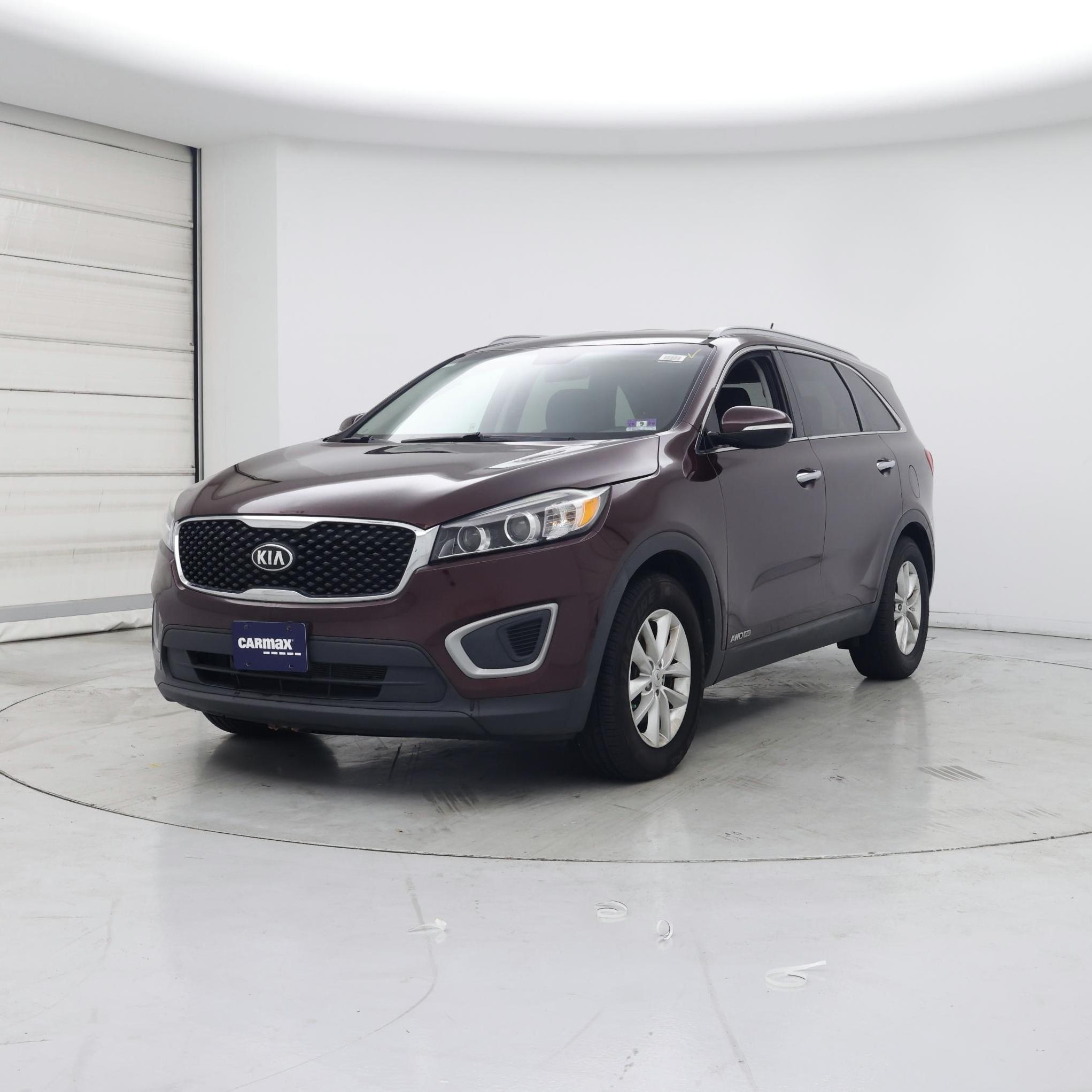 Thumbnail: 2017 Kia Sorento - 4