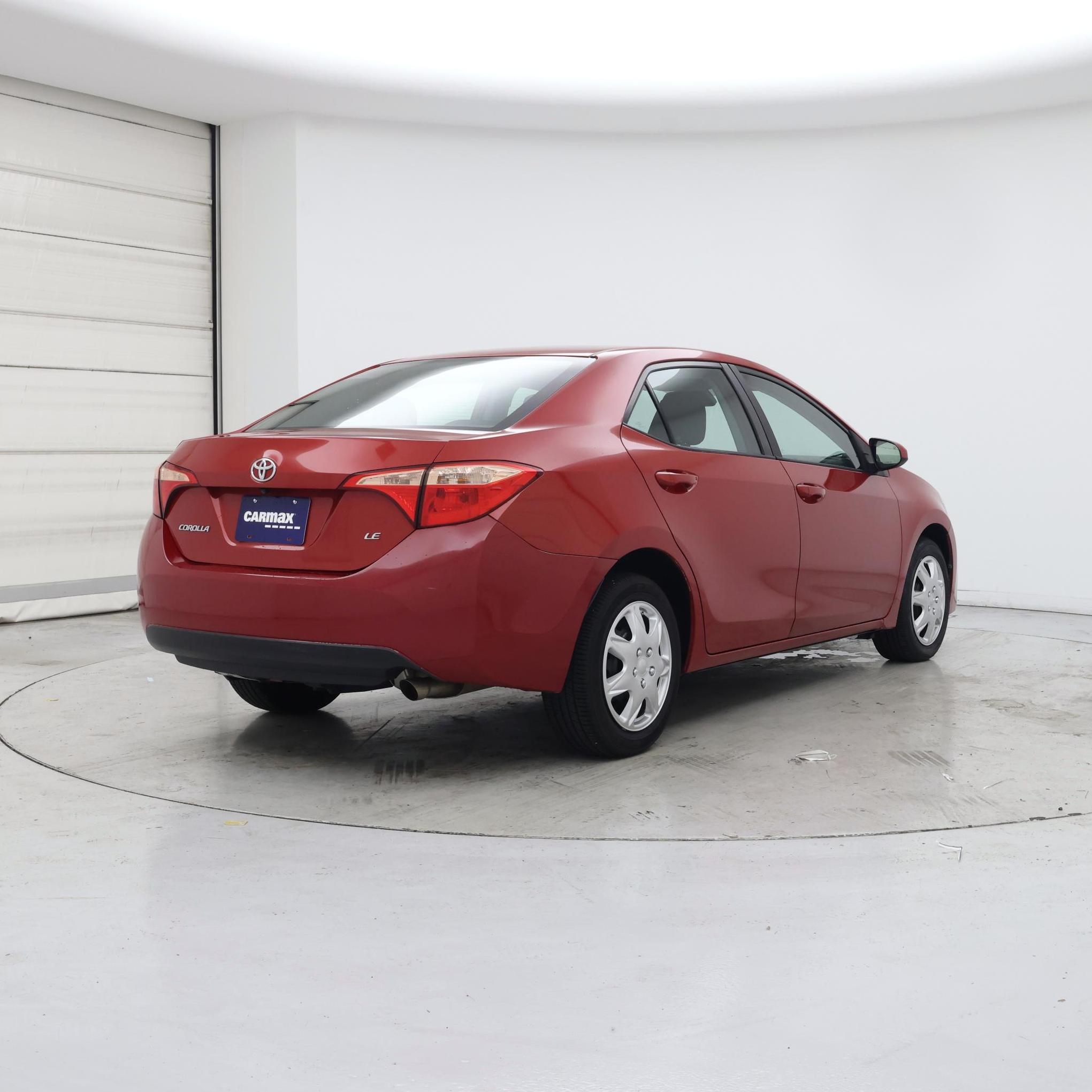 Thumbnail: 2018 Toyota Corolla - 8