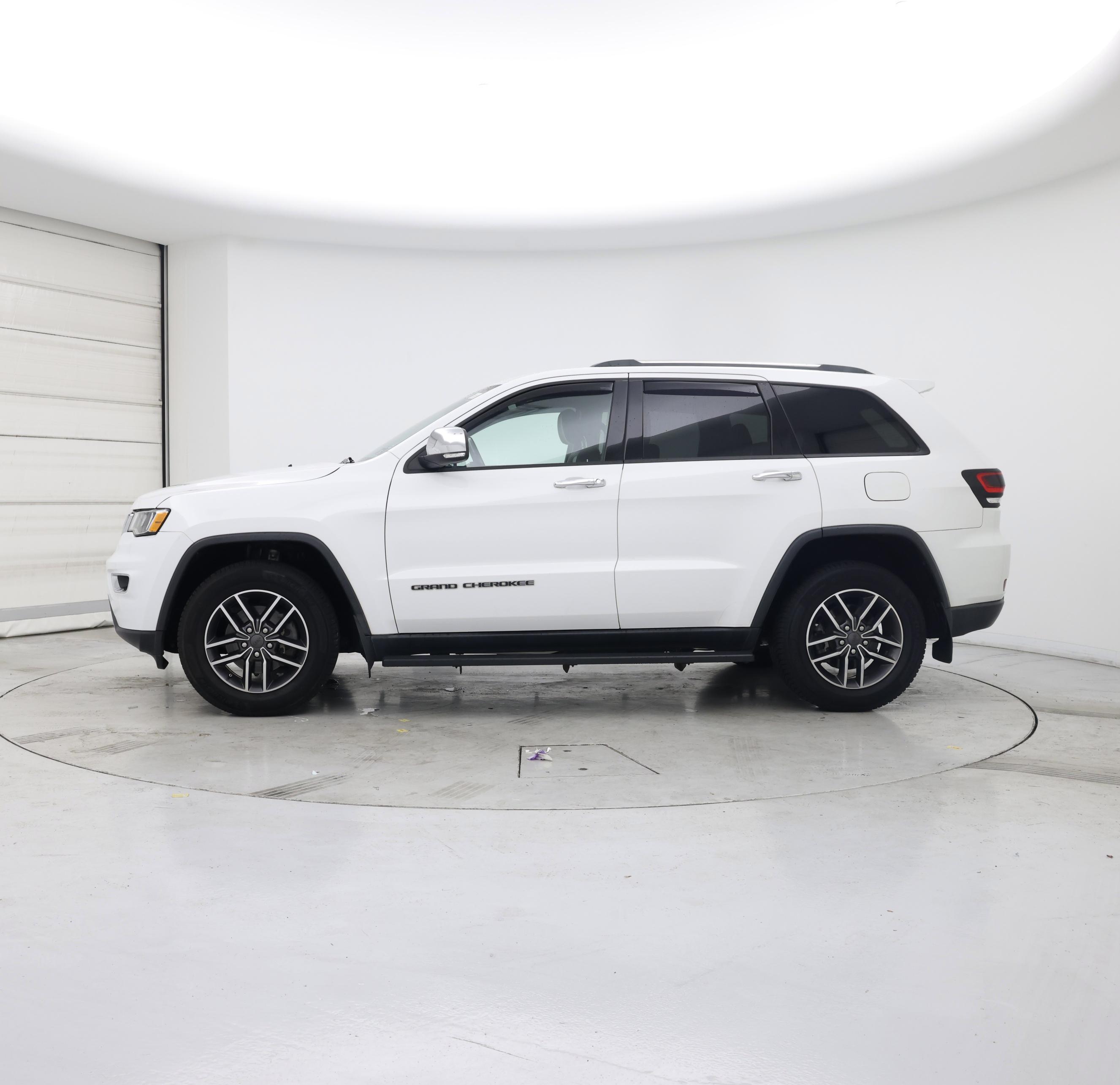 Thumbnail: 2019 Jeep Grand Cherokee - 3