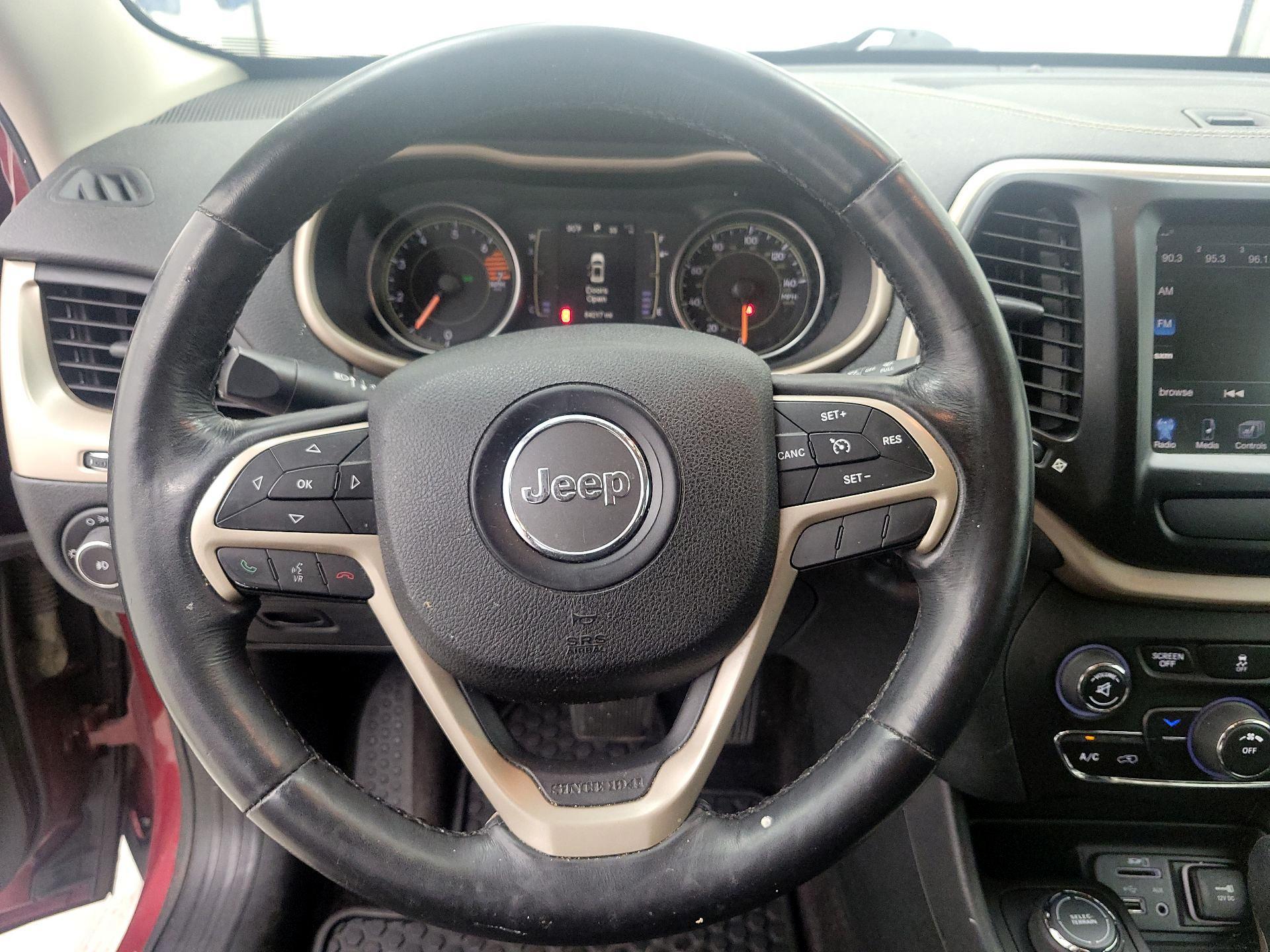Thumbnail: 2016 Jeep Cherokee - 10
