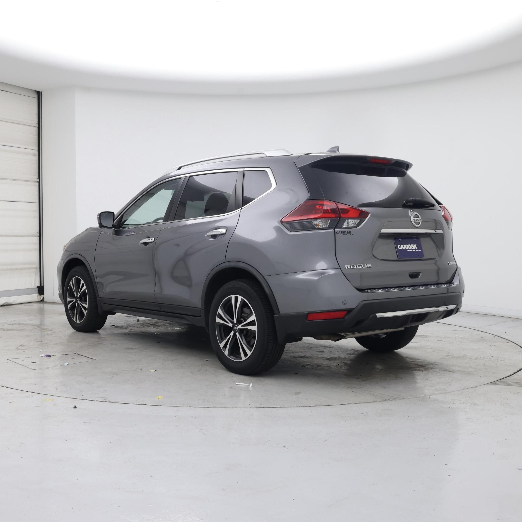 Thumbnail: 2019 Nissan Rogue - 2