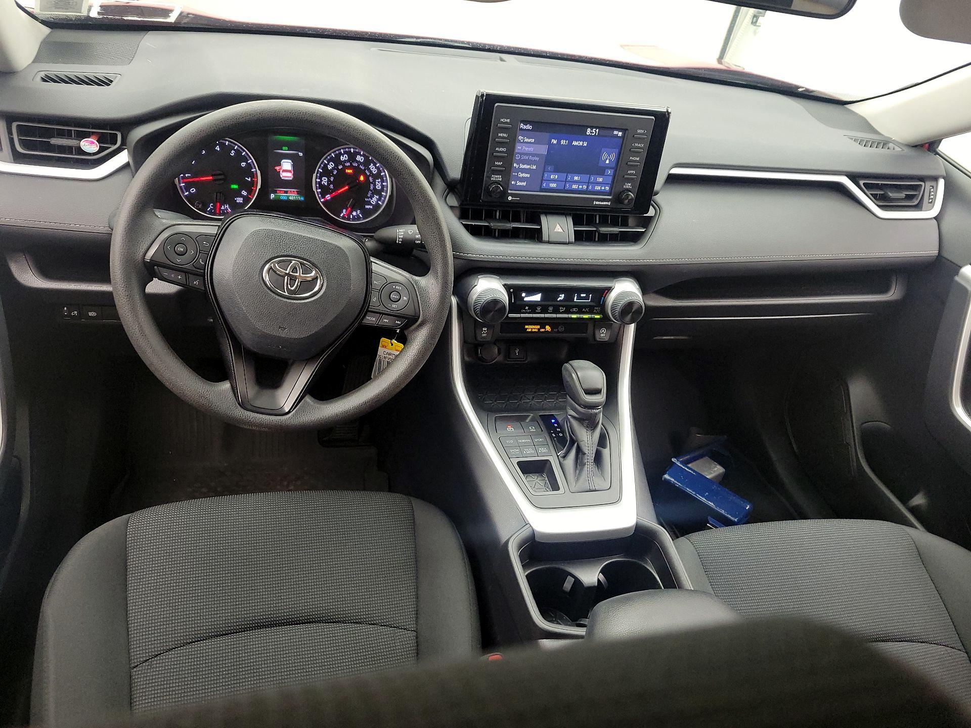 Thumbnail: 2021 Toyota RAV4 - 9