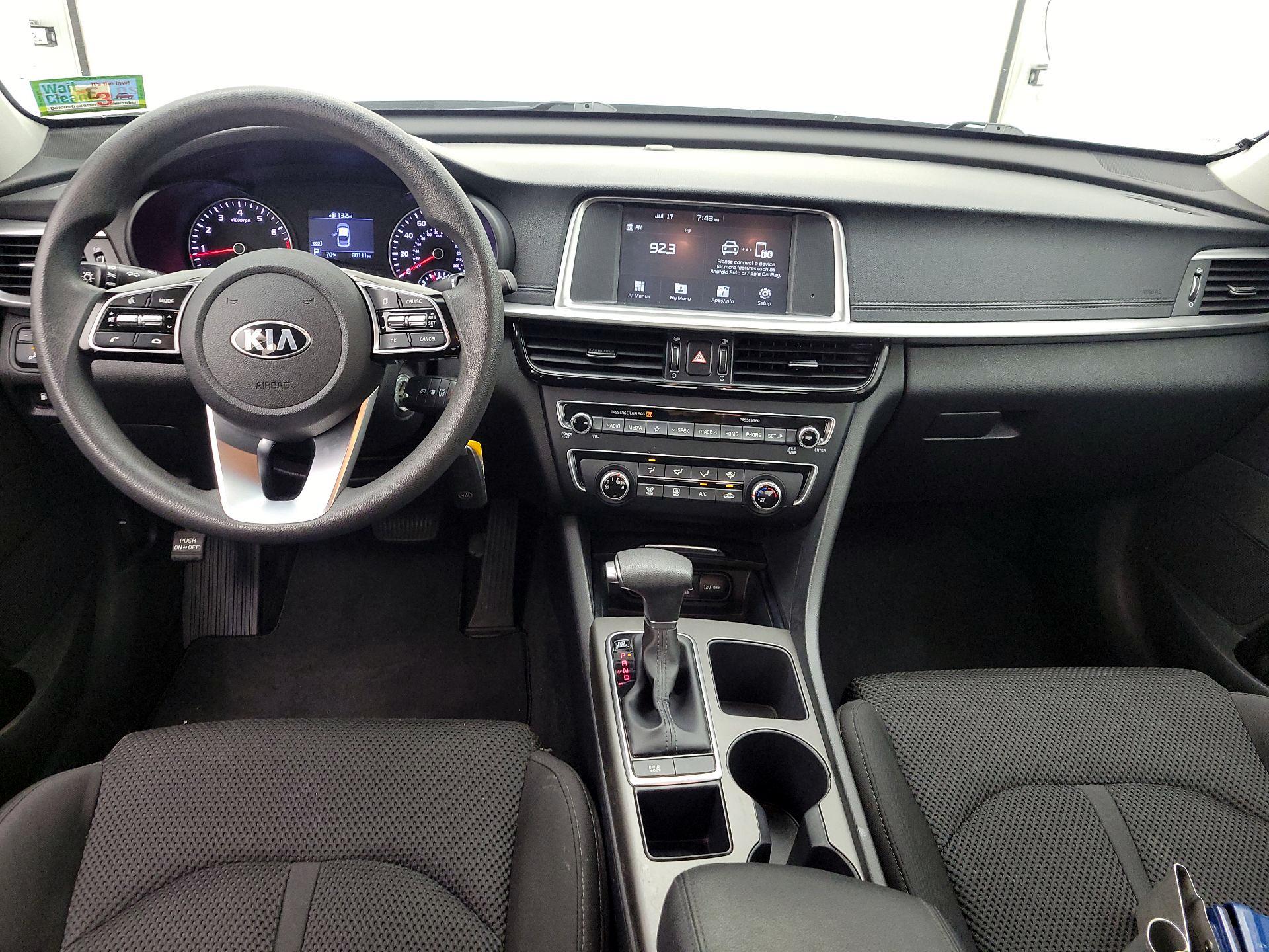 Thumbnail: 2020 Kia Optima - 9