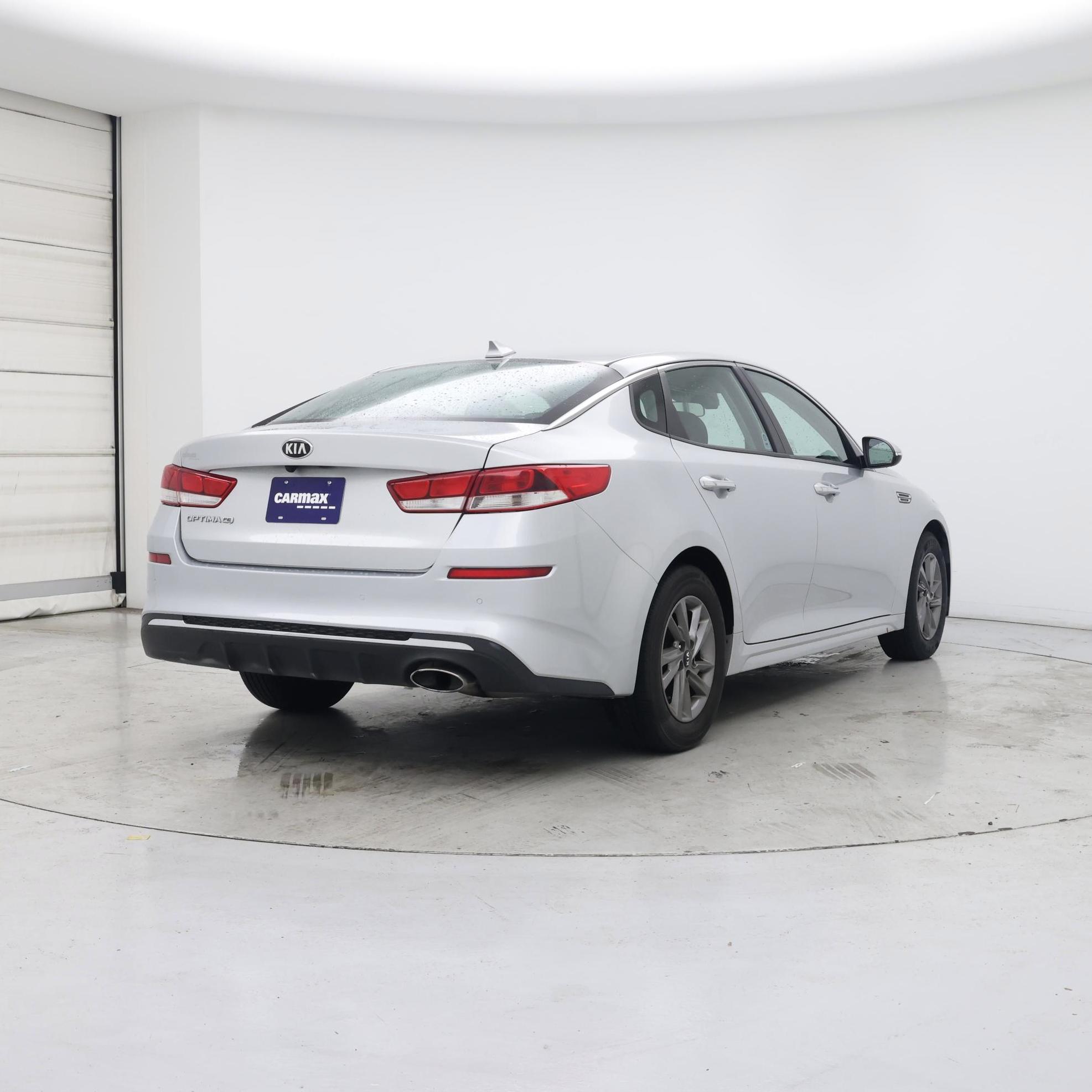 Thumbnail: 2020 Kia Optima - 8