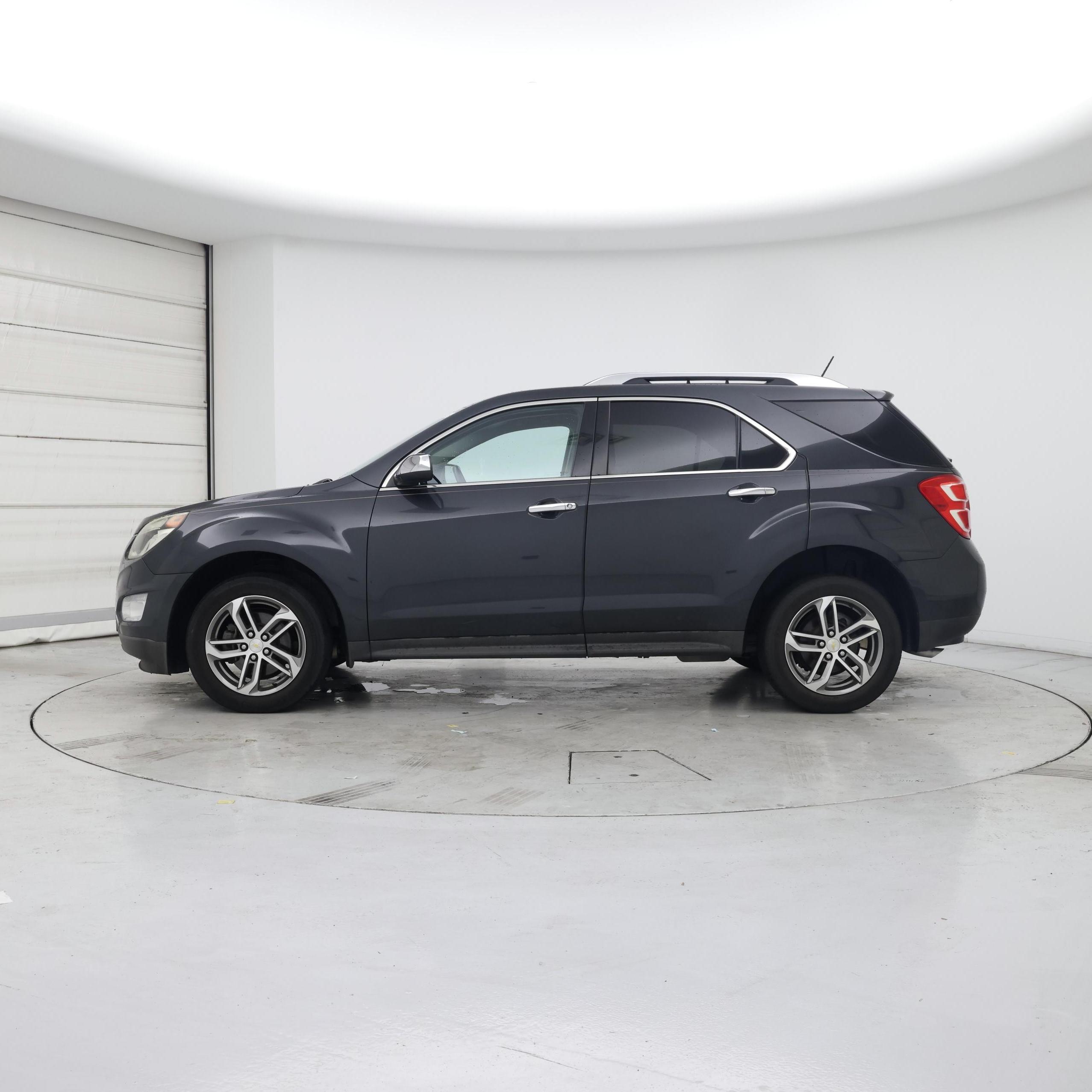 Thumbnail: 2017 Chevrolet Equinox - 3