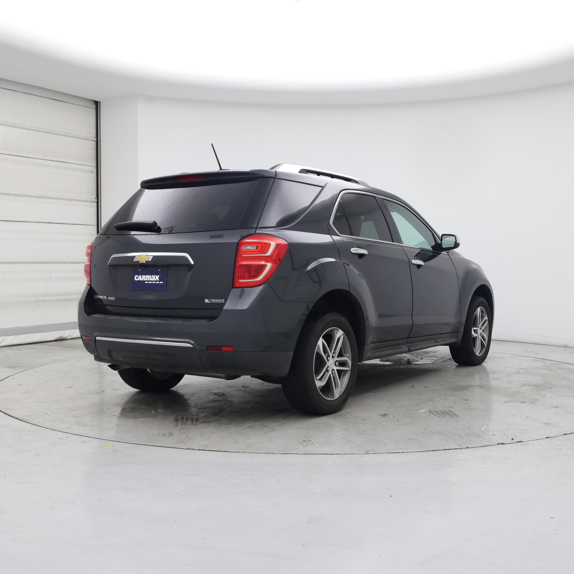 Thumbnail: 2017 Chevrolet Equinox - 8