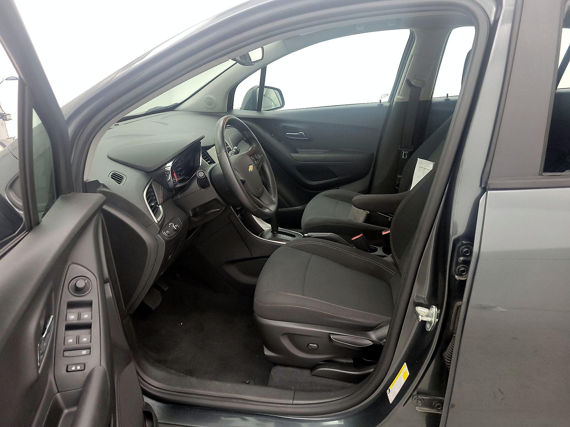 Thumbnail: 2019 Chevrolet Trax - 11