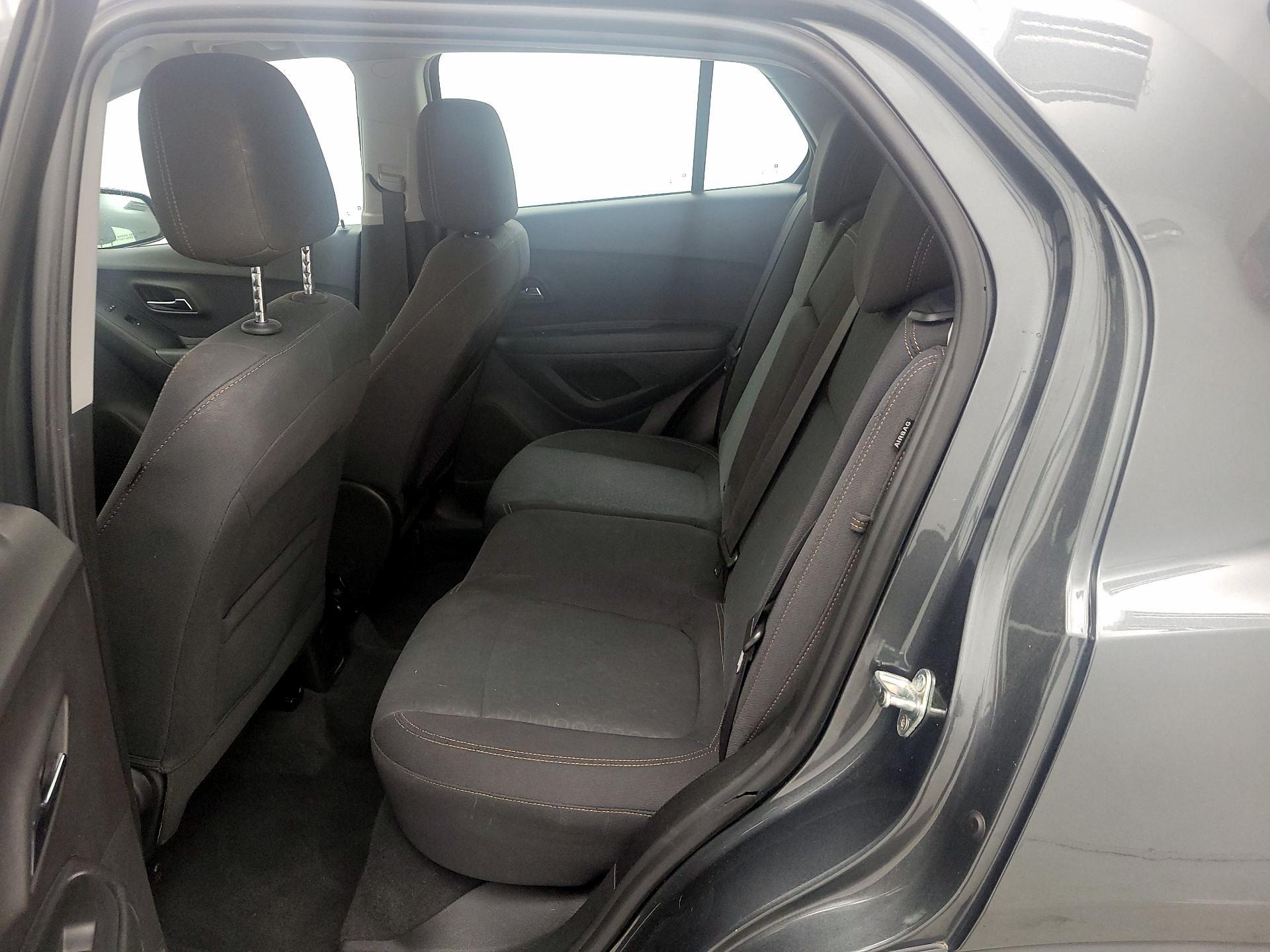 Thumbnail: 2019 Chevrolet Trax - 19