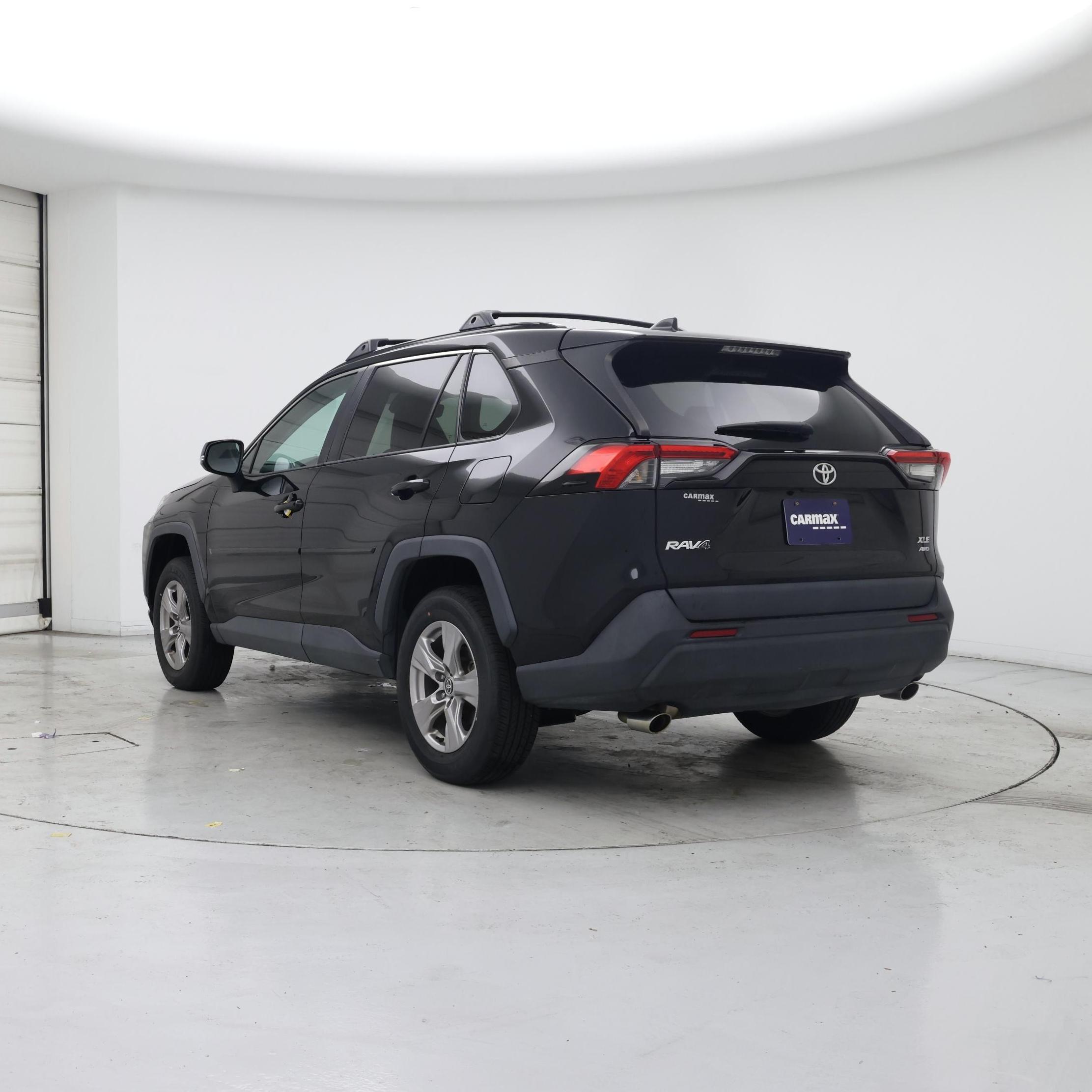 Thumbnail: 2022 Toyota RAV4 - 2
