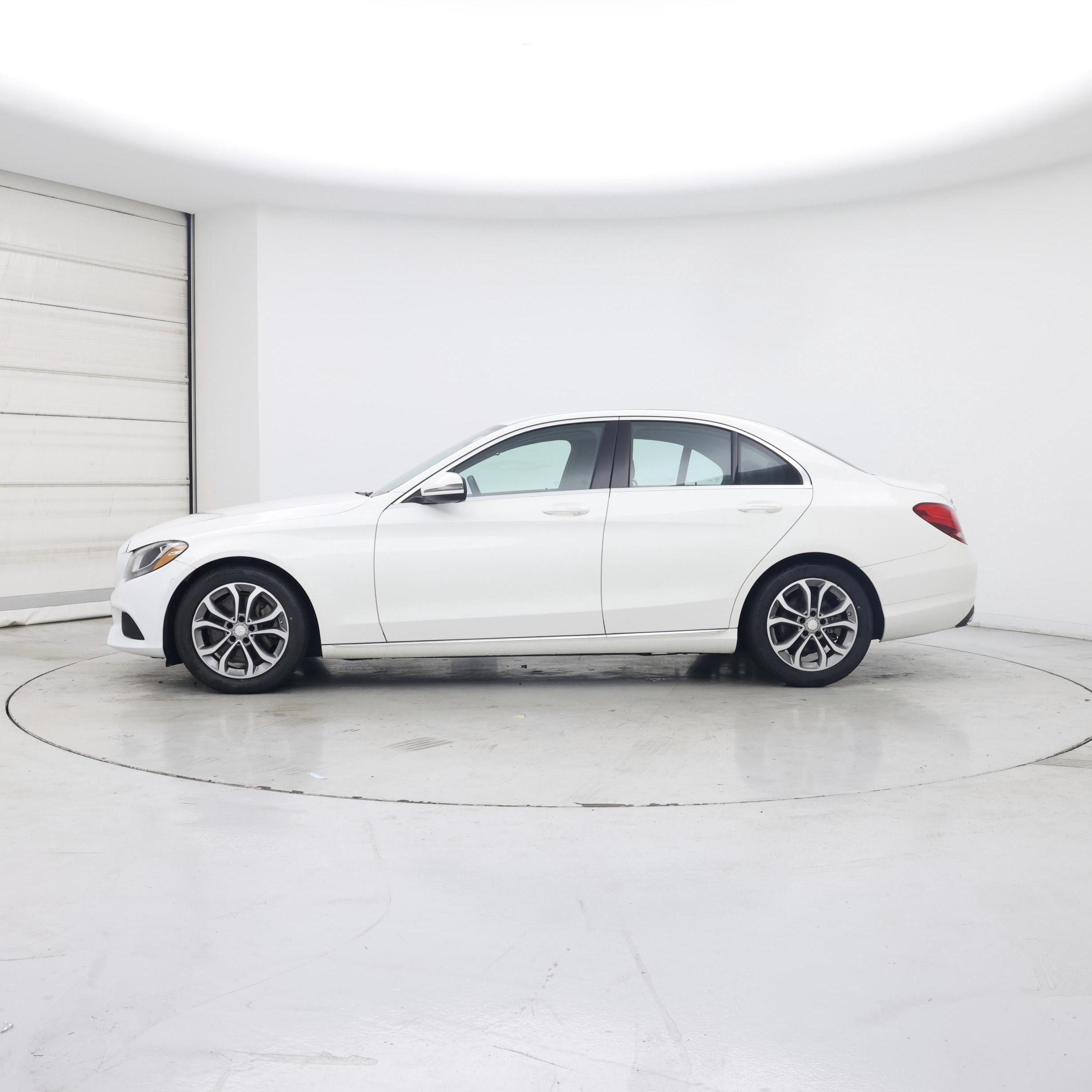 Thumbnail: 2017 Mercedes-Benz C-Class - 3