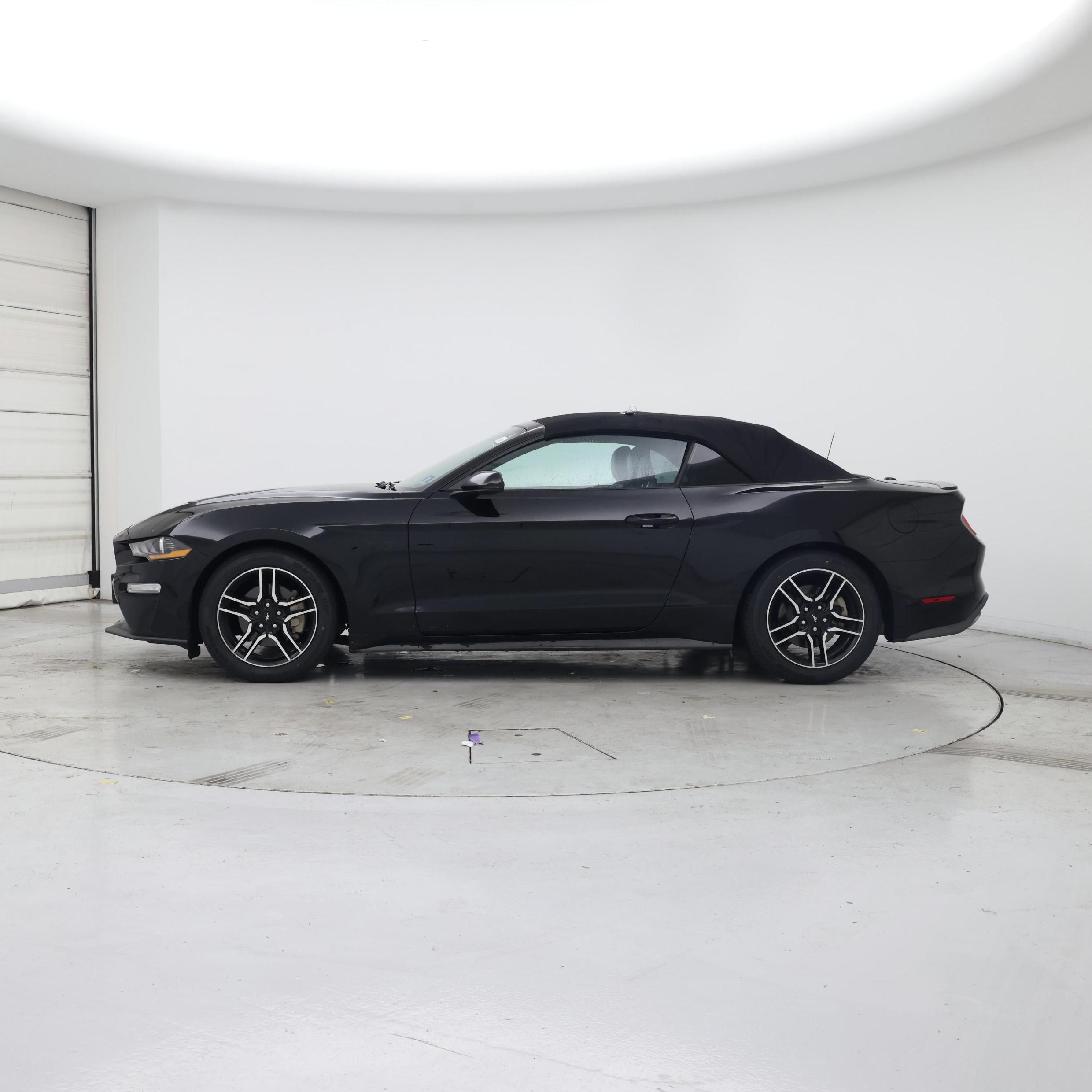 Thumbnail: 2019 Ford Mustang - 3