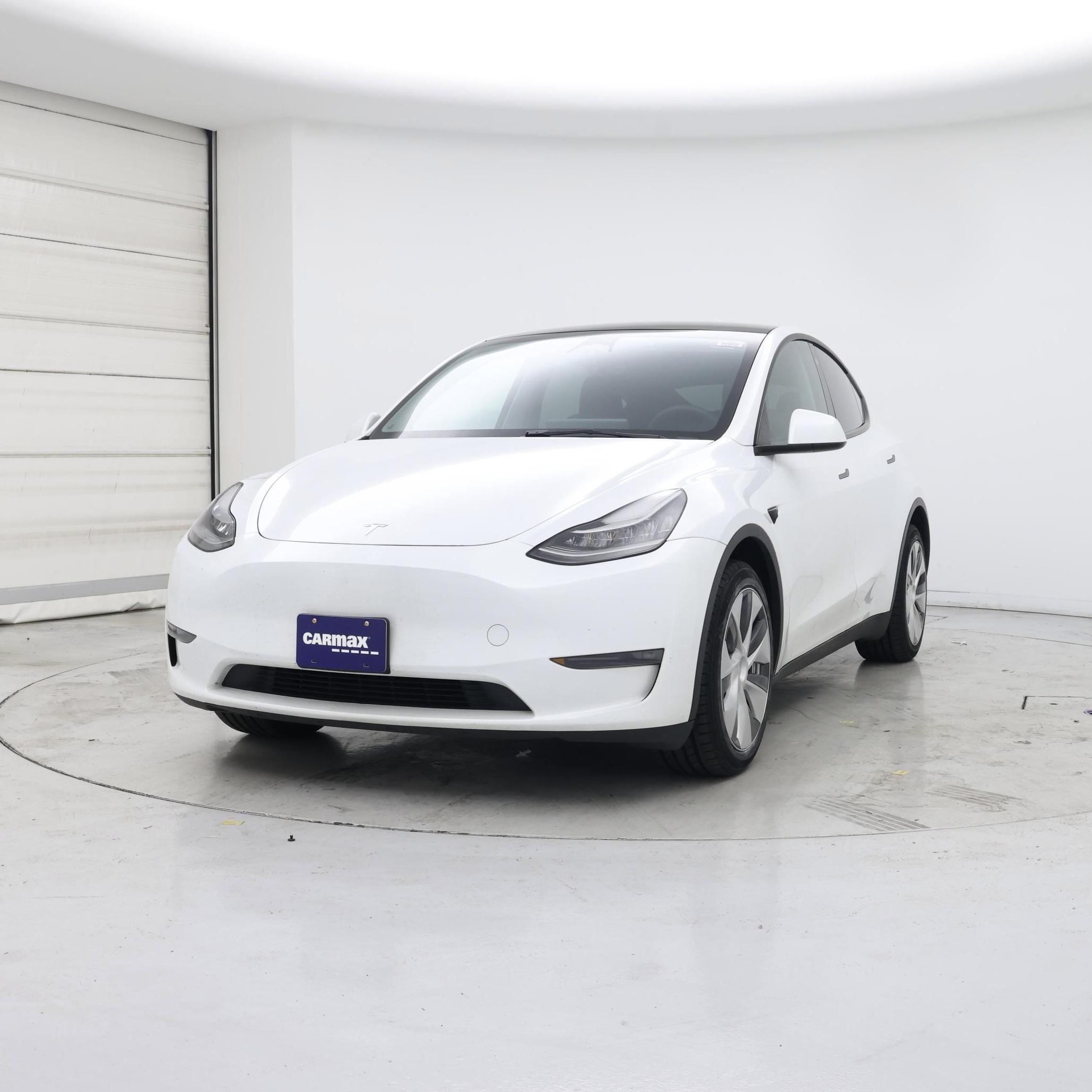 Thumbnail: 2023 Tesla Model Y - 4