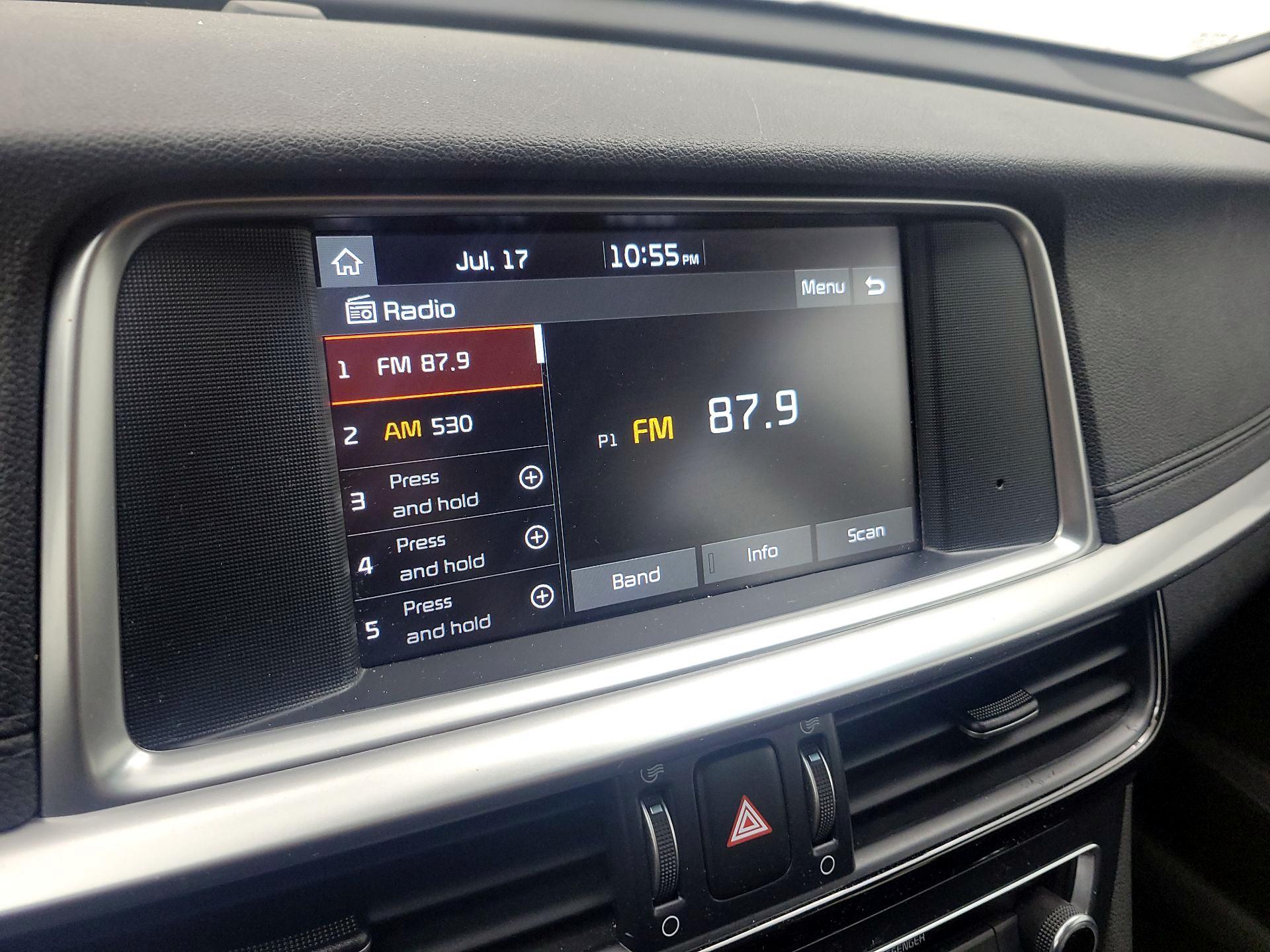Thumbnail: 2019 Kia Optima - 15