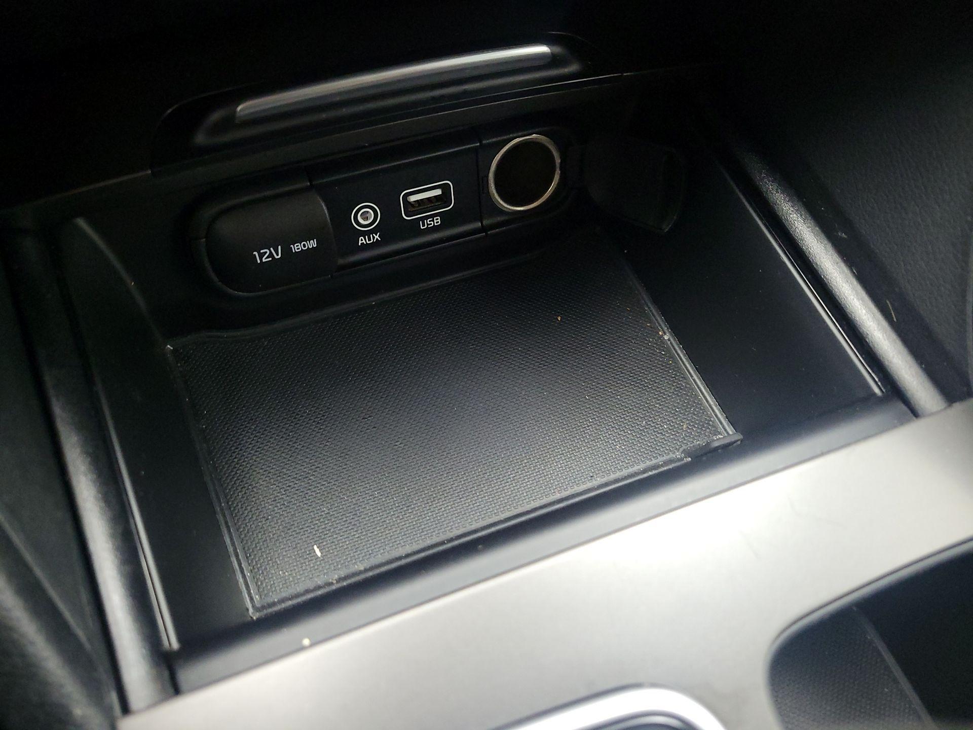 Thumbnail: 2019 Kia Optima - 18