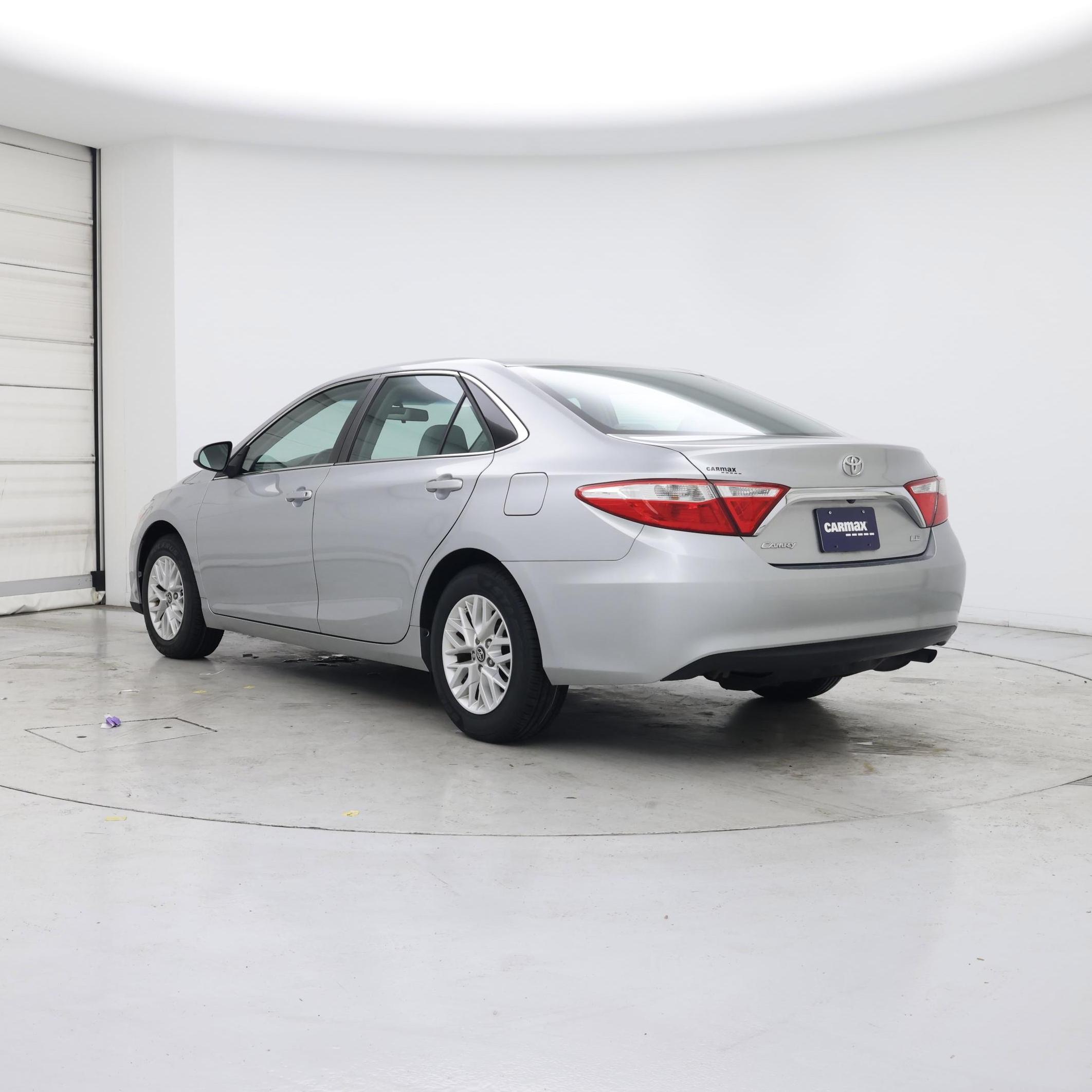 Thumbnail: 2017 Toyota Camry - 2