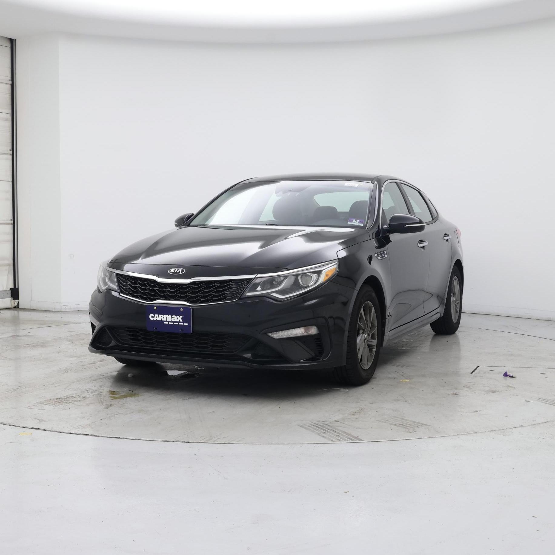 Thumbnail: 2019 Kia Optima - 4