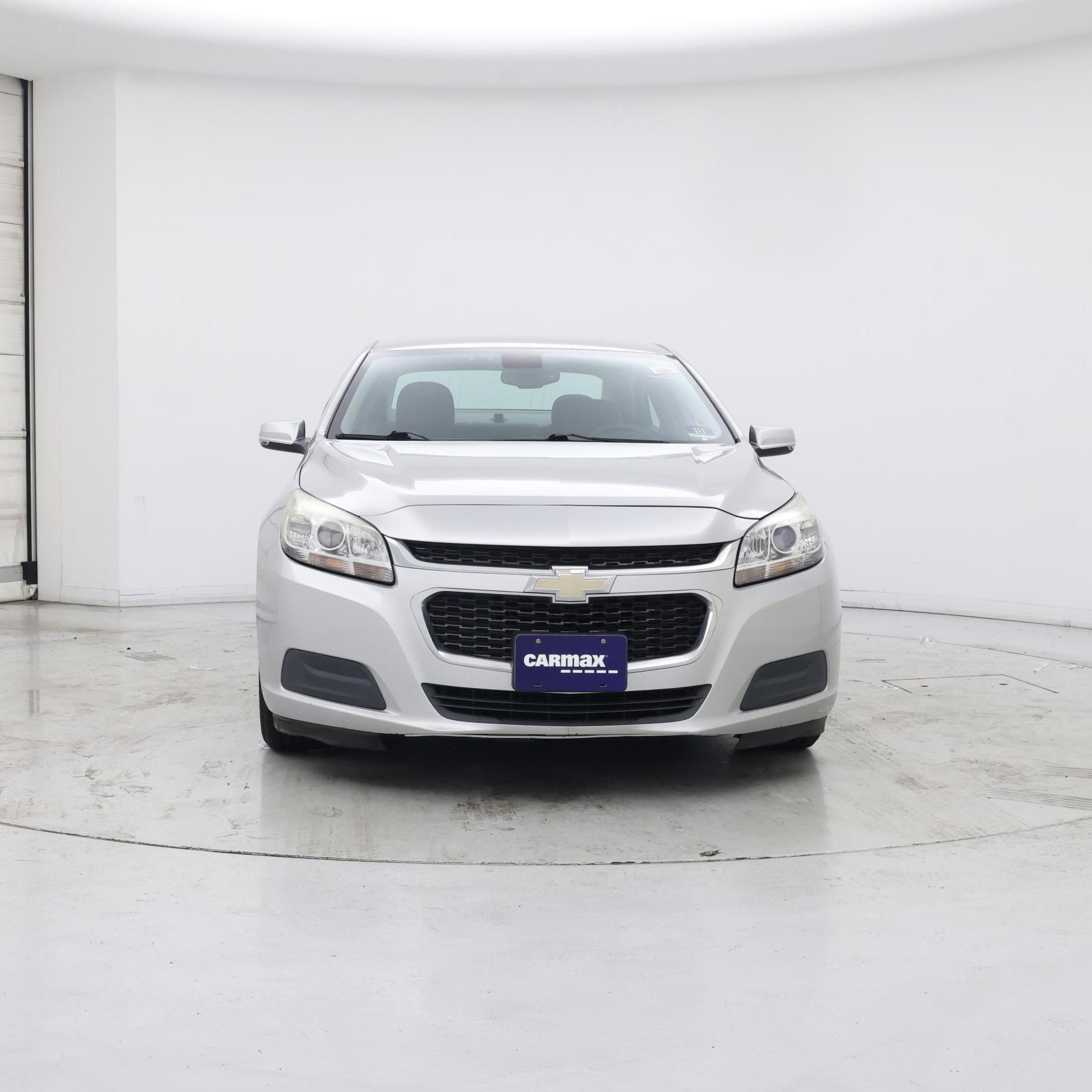 Thumbnail: 2016 Chevrolet Malibu - 5