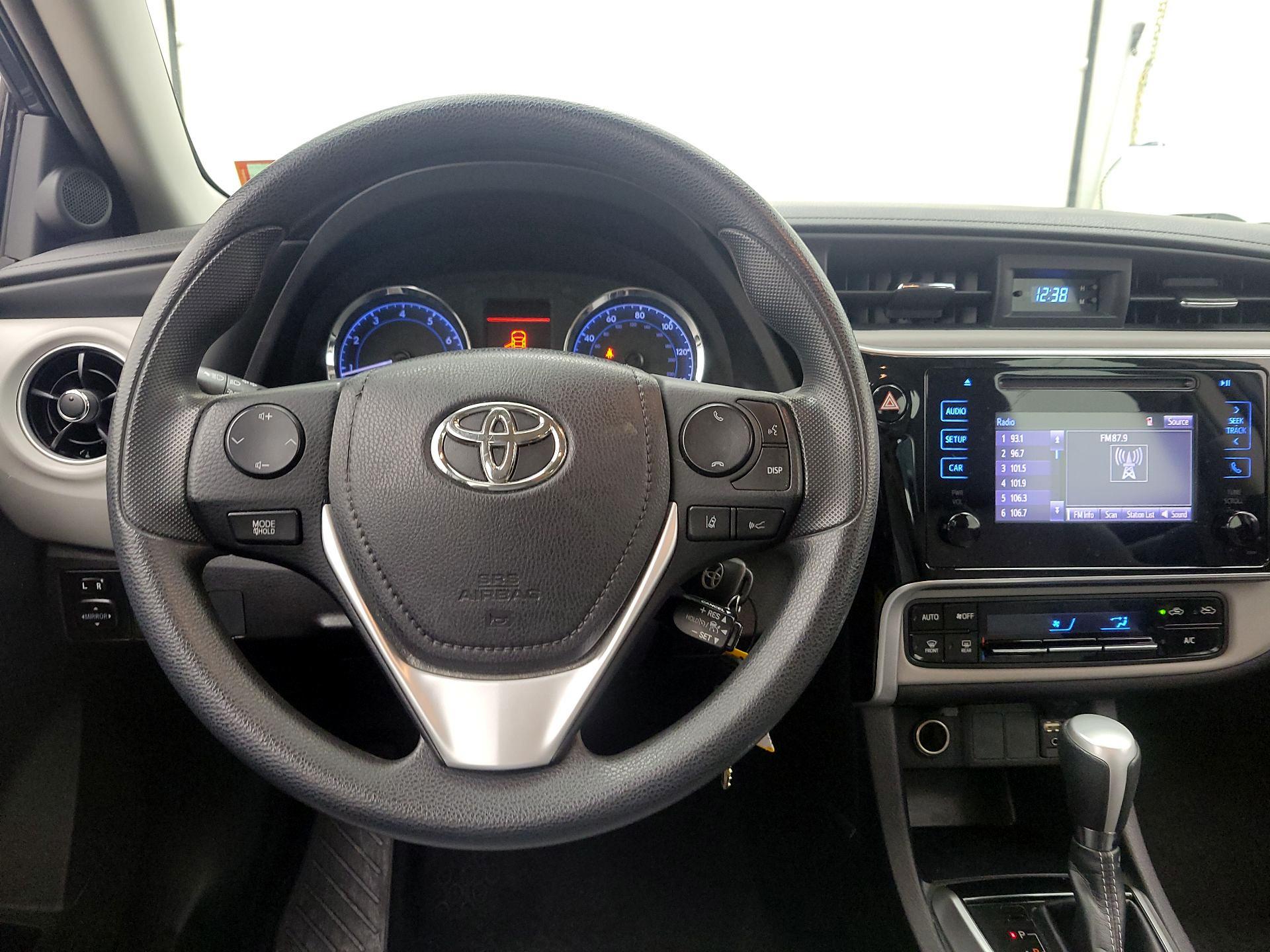 Thumbnail: 2019 Toyota Corolla - 10