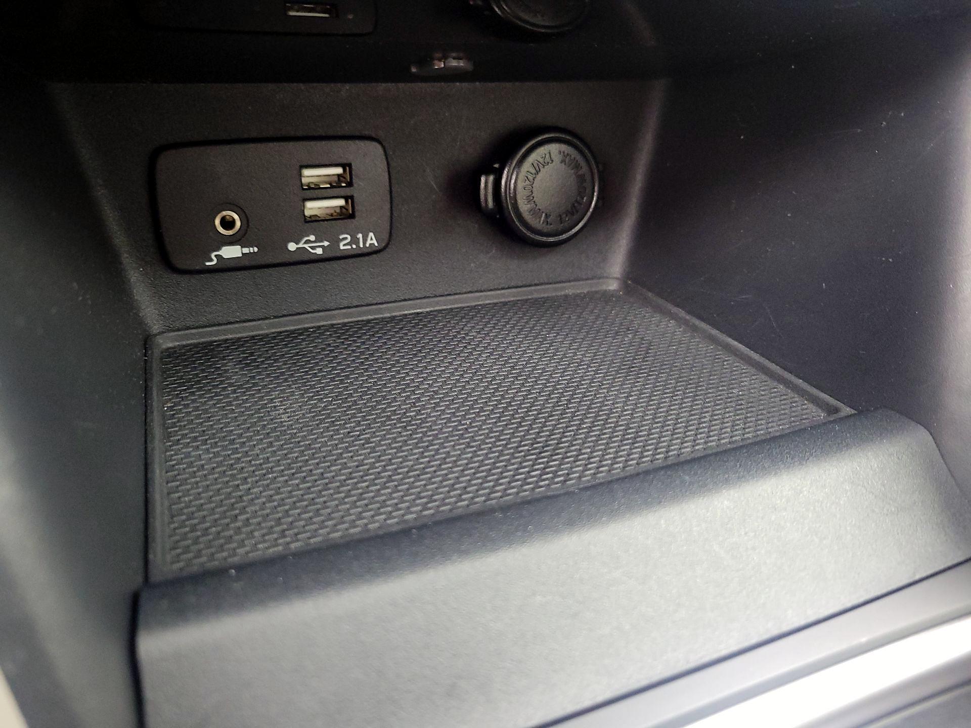 Thumbnail: 2019 Subaru Forester - 18