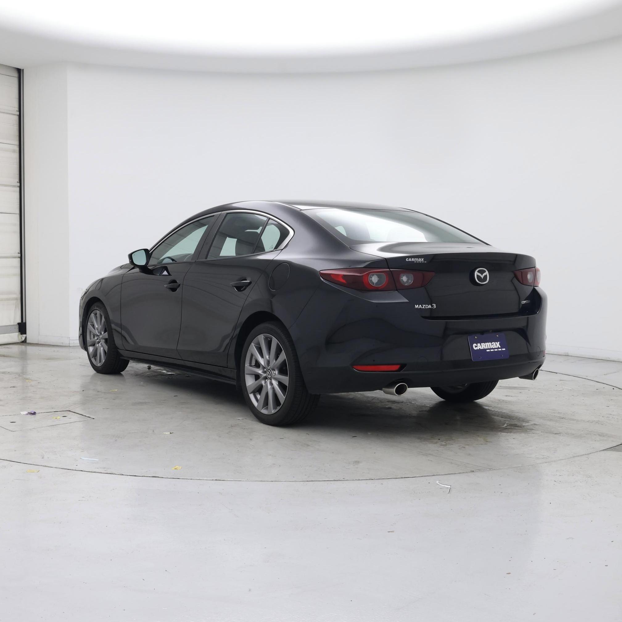 Thumbnail: 2022 Mazda Mazda3 - 2
