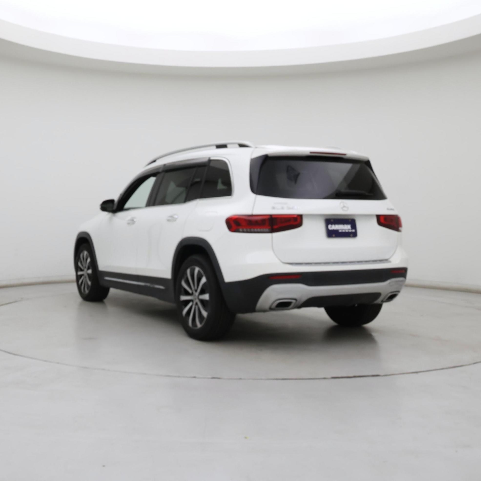 Thumbnail: 2022 Mercedes-Benz GLB - 2