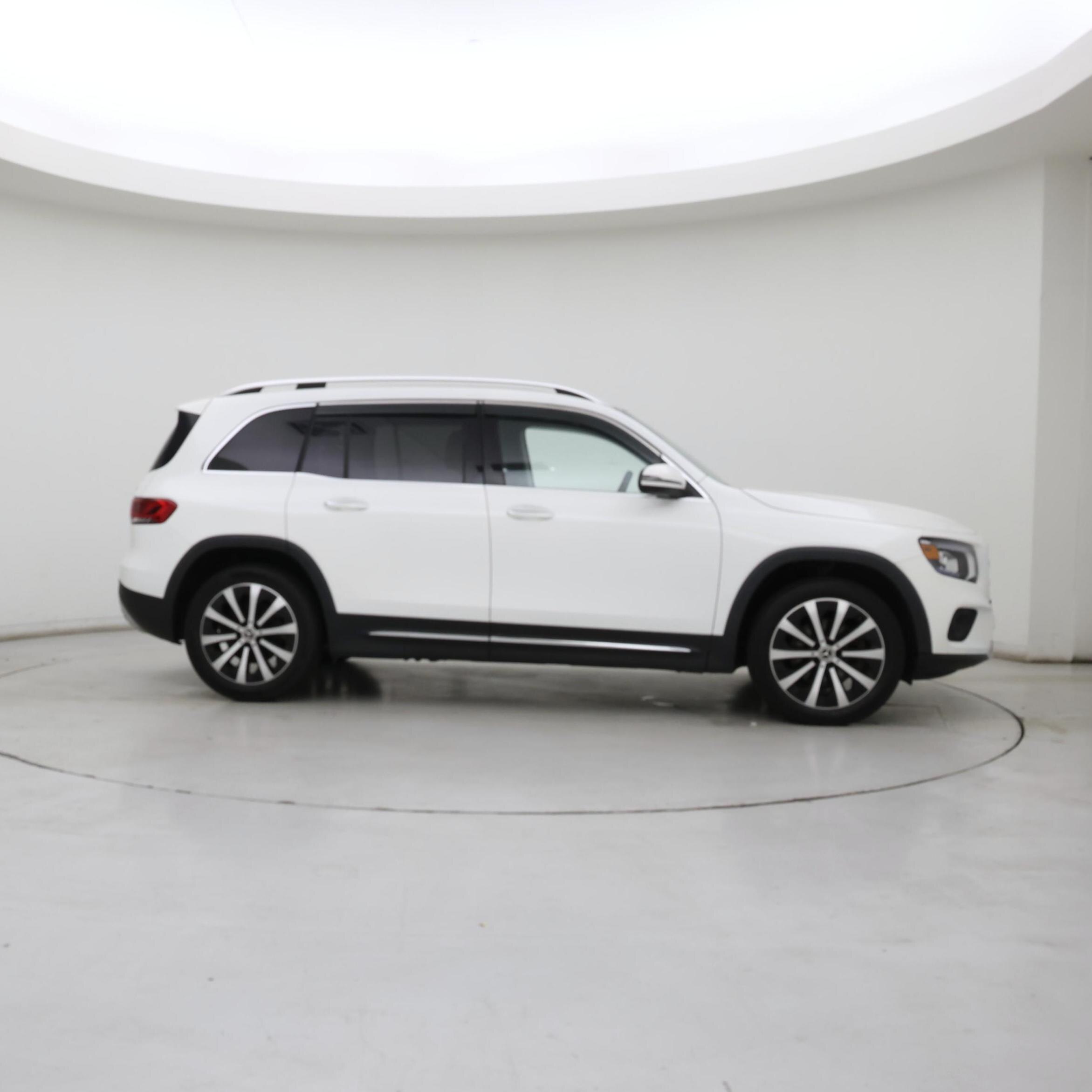Thumbnail: 2022 Mercedes-Benz GLB - 7