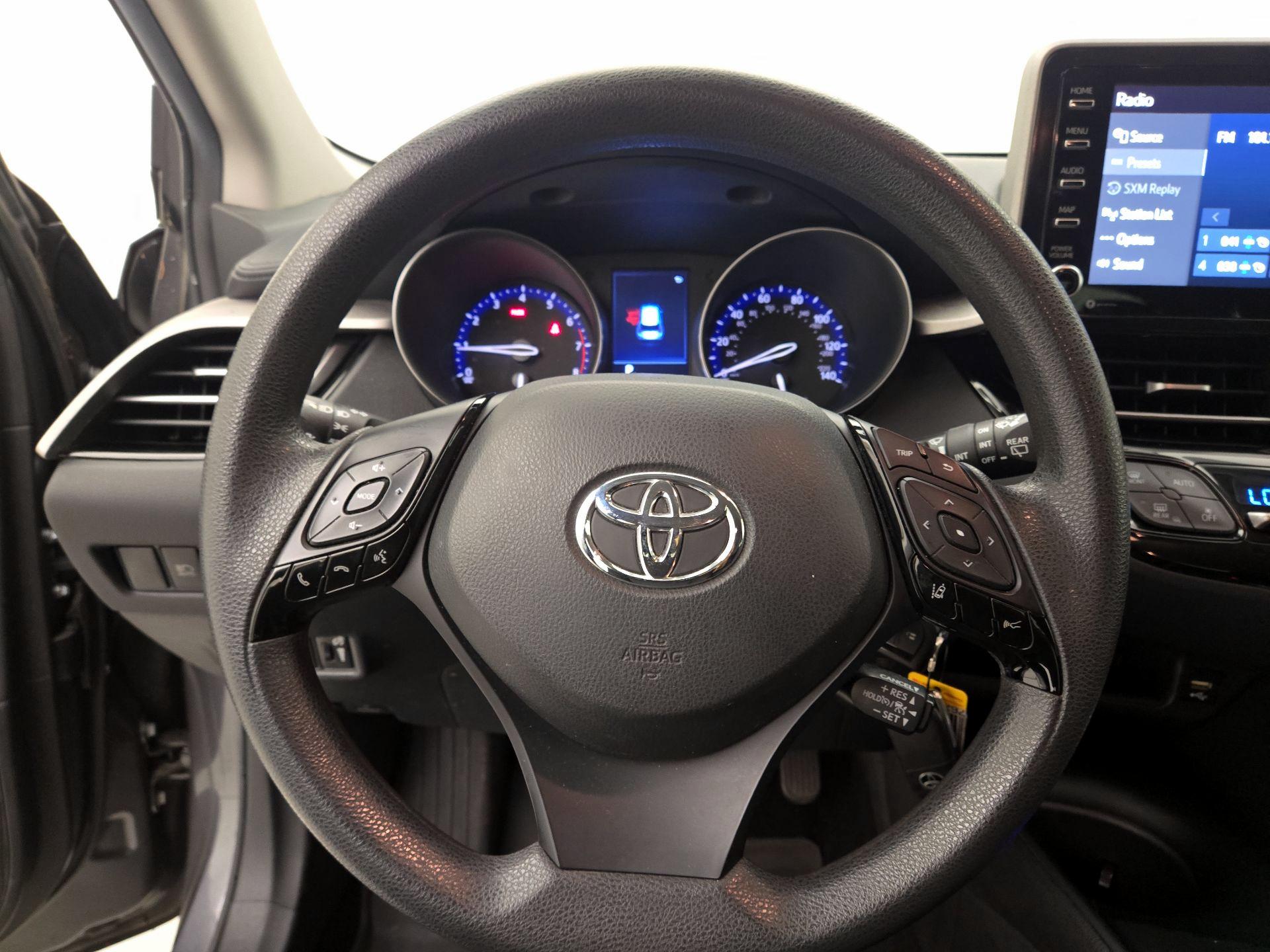 Thumbnail: 2020 Toyota C-HR - 10