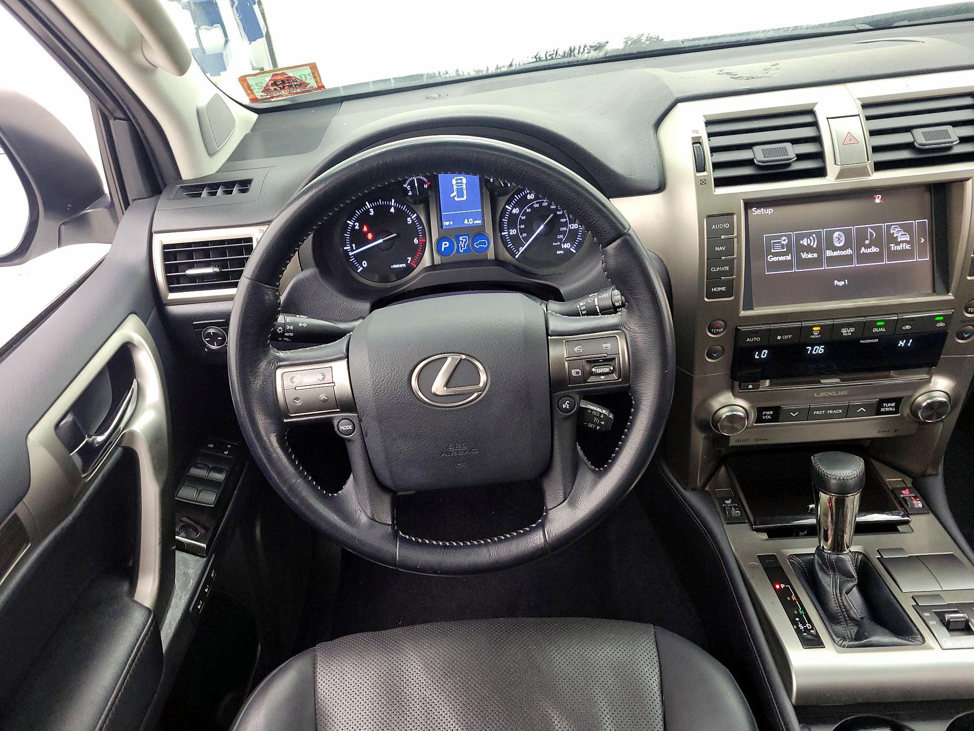 Thumbnail: 2014 Lexus GX - 10