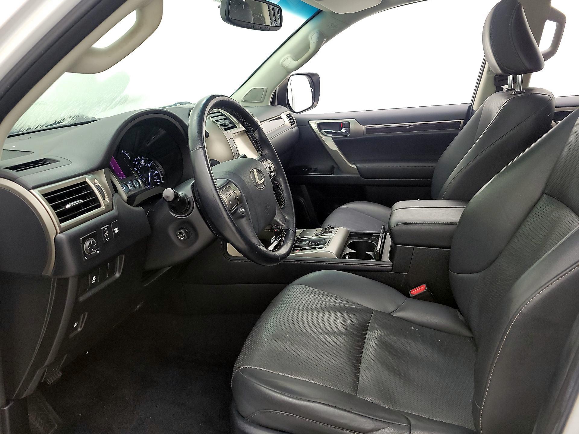 Thumbnail: 2014 Lexus GX - 11