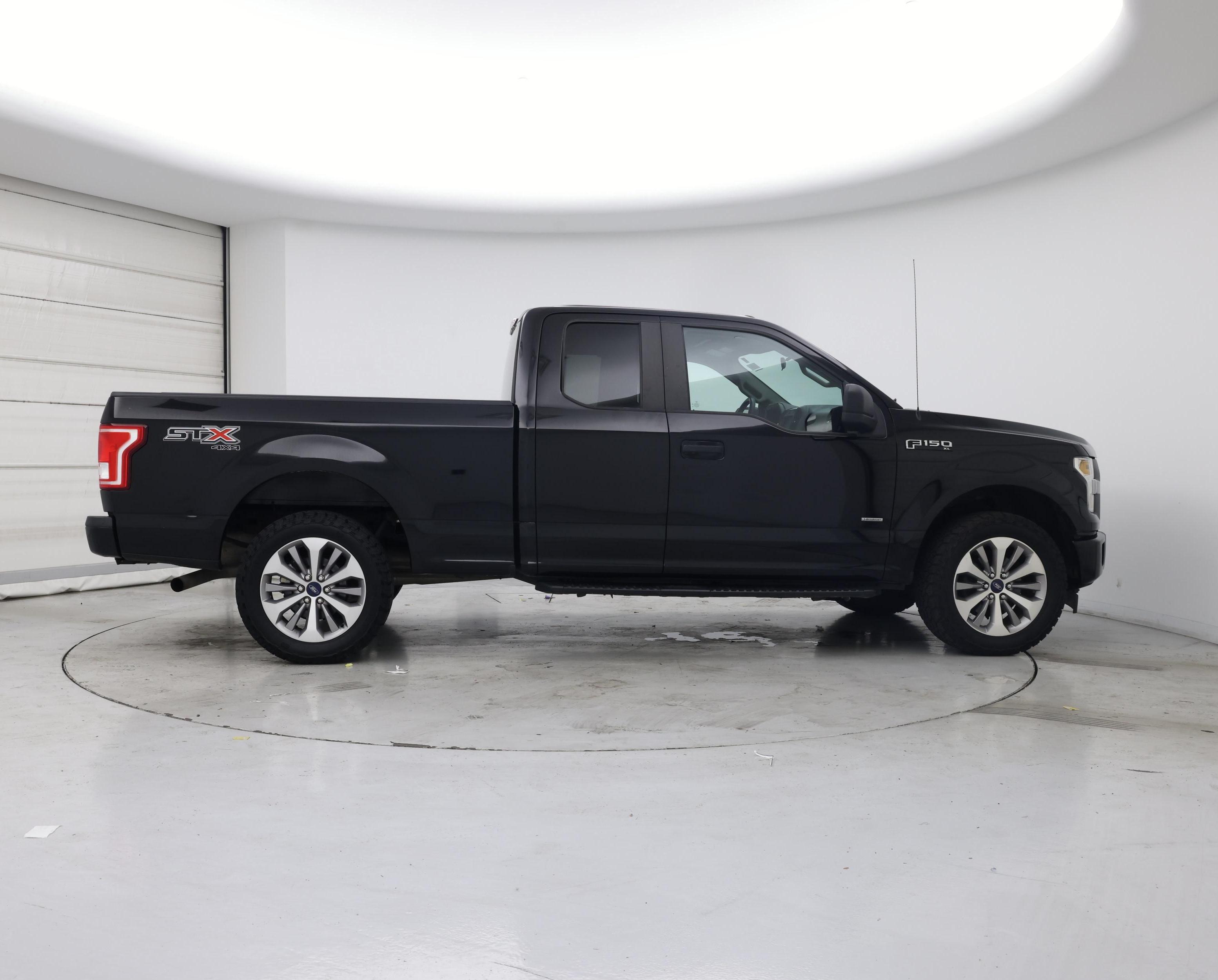 Thumbnail: 2017 Ford F-150 - 7