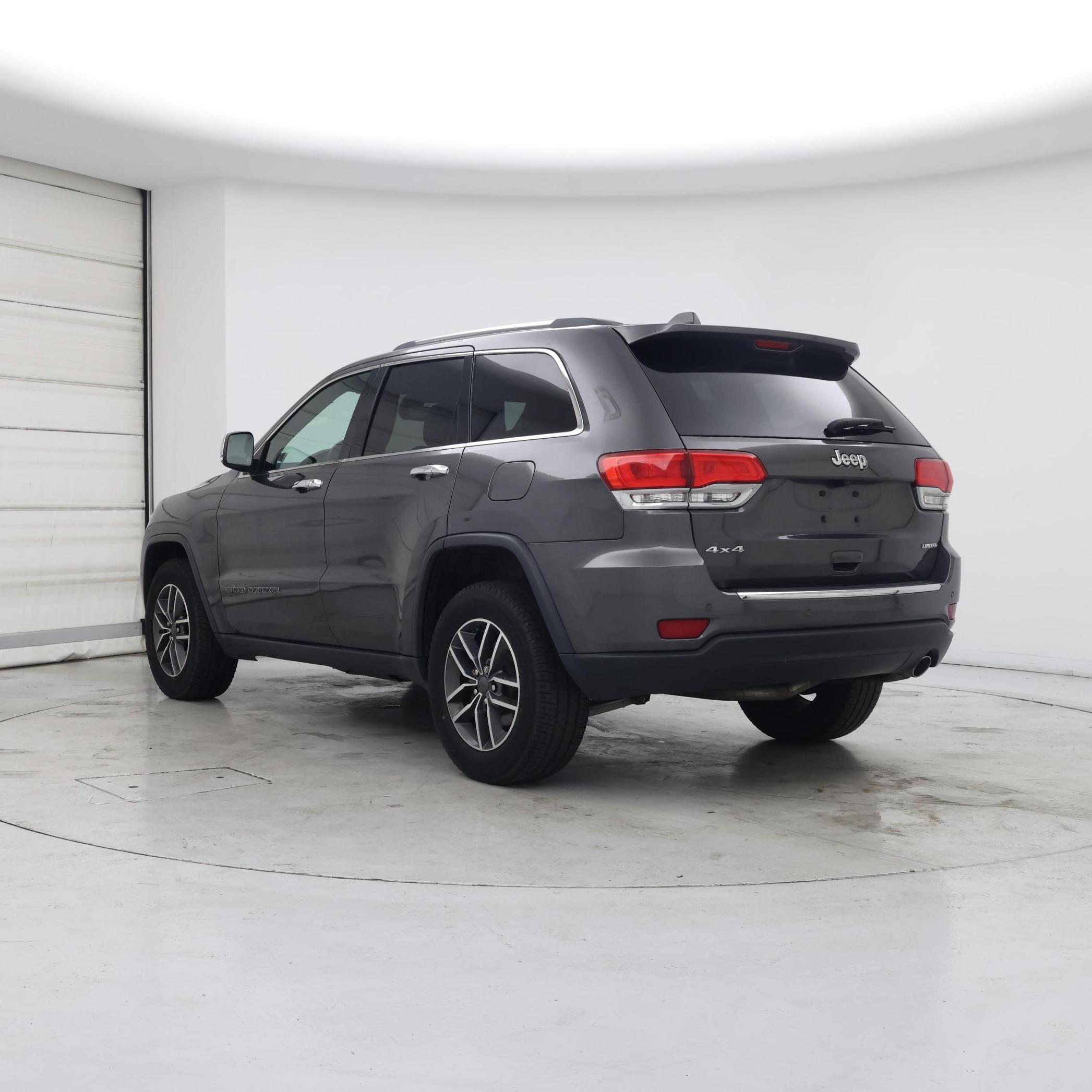 Thumbnail: 2019 Jeep Grand Cherokee - 2