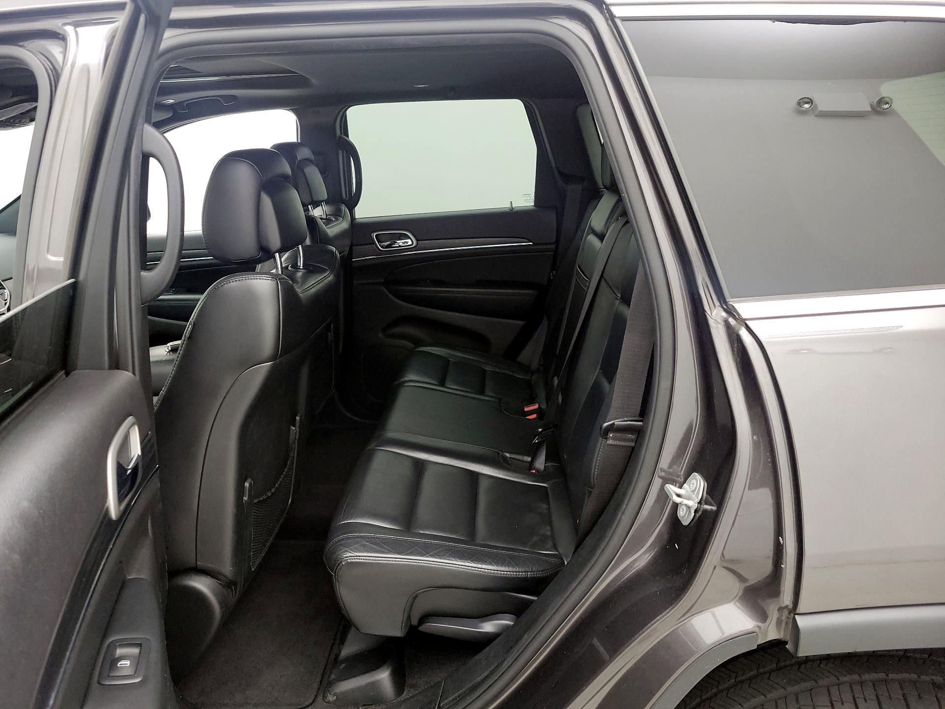 Thumbnail: 2019 Jeep Grand Cherokee - 20