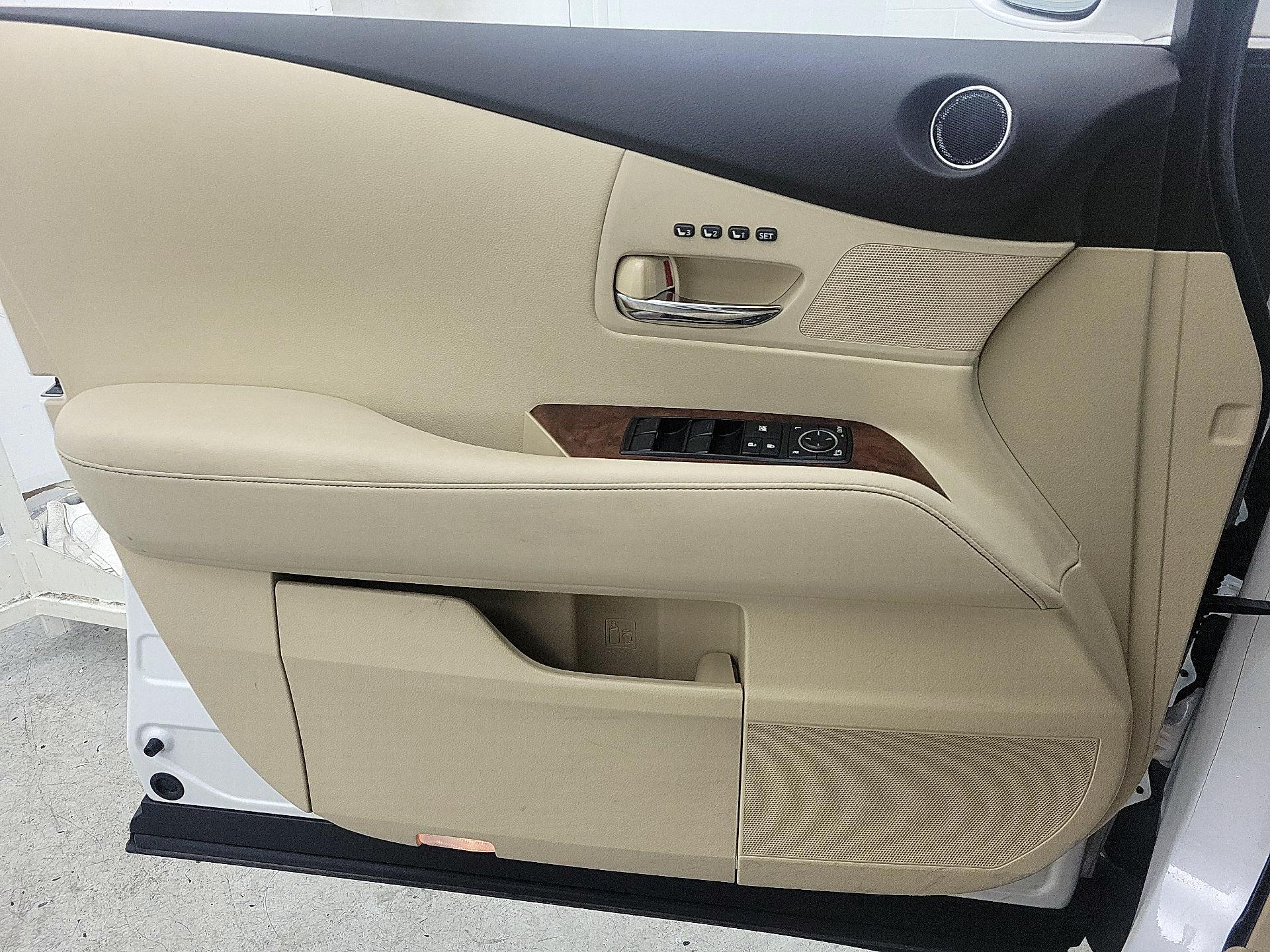 Thumbnail: 2013 Lexus RX - 12