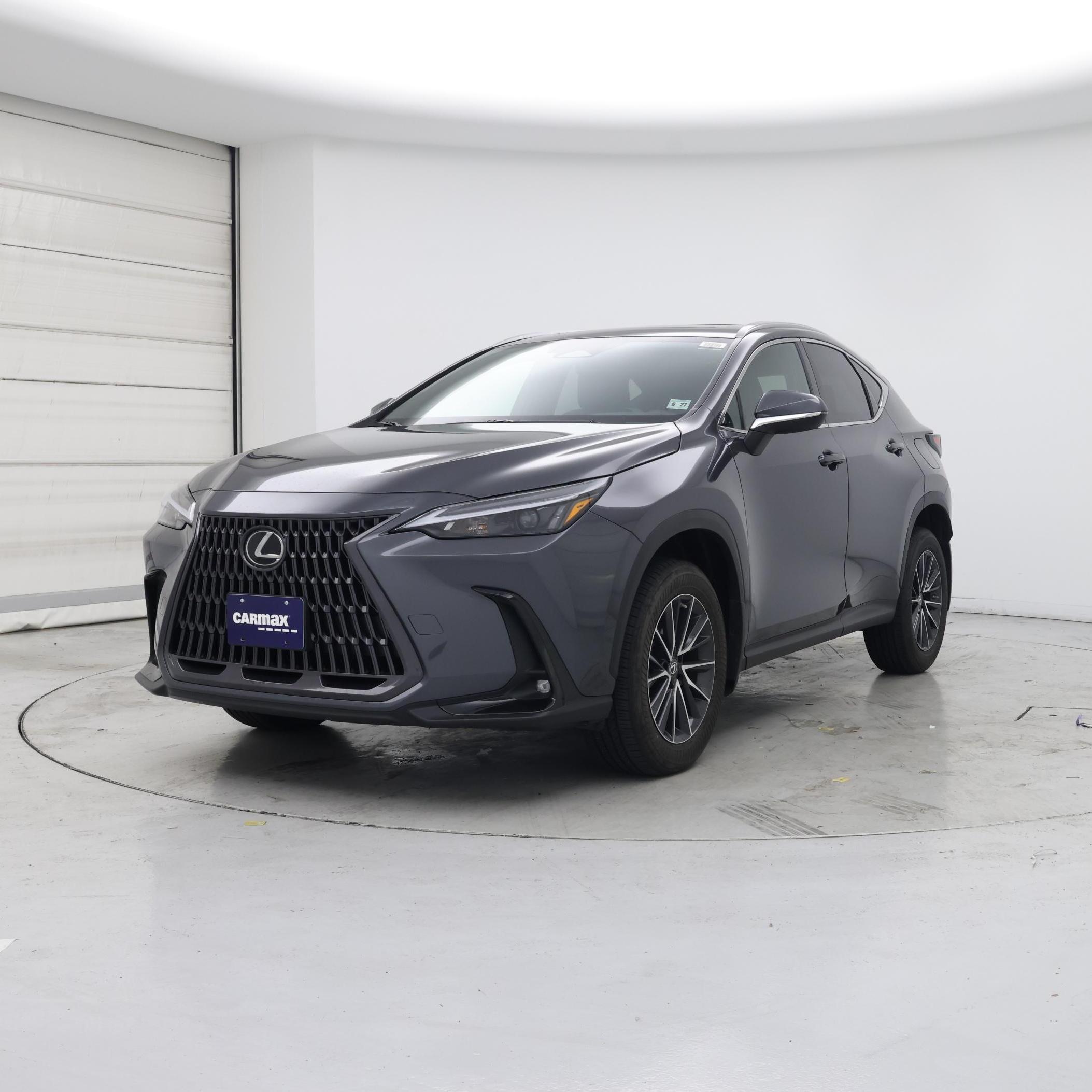 Thumbnail: 2022 Lexus NX - 4