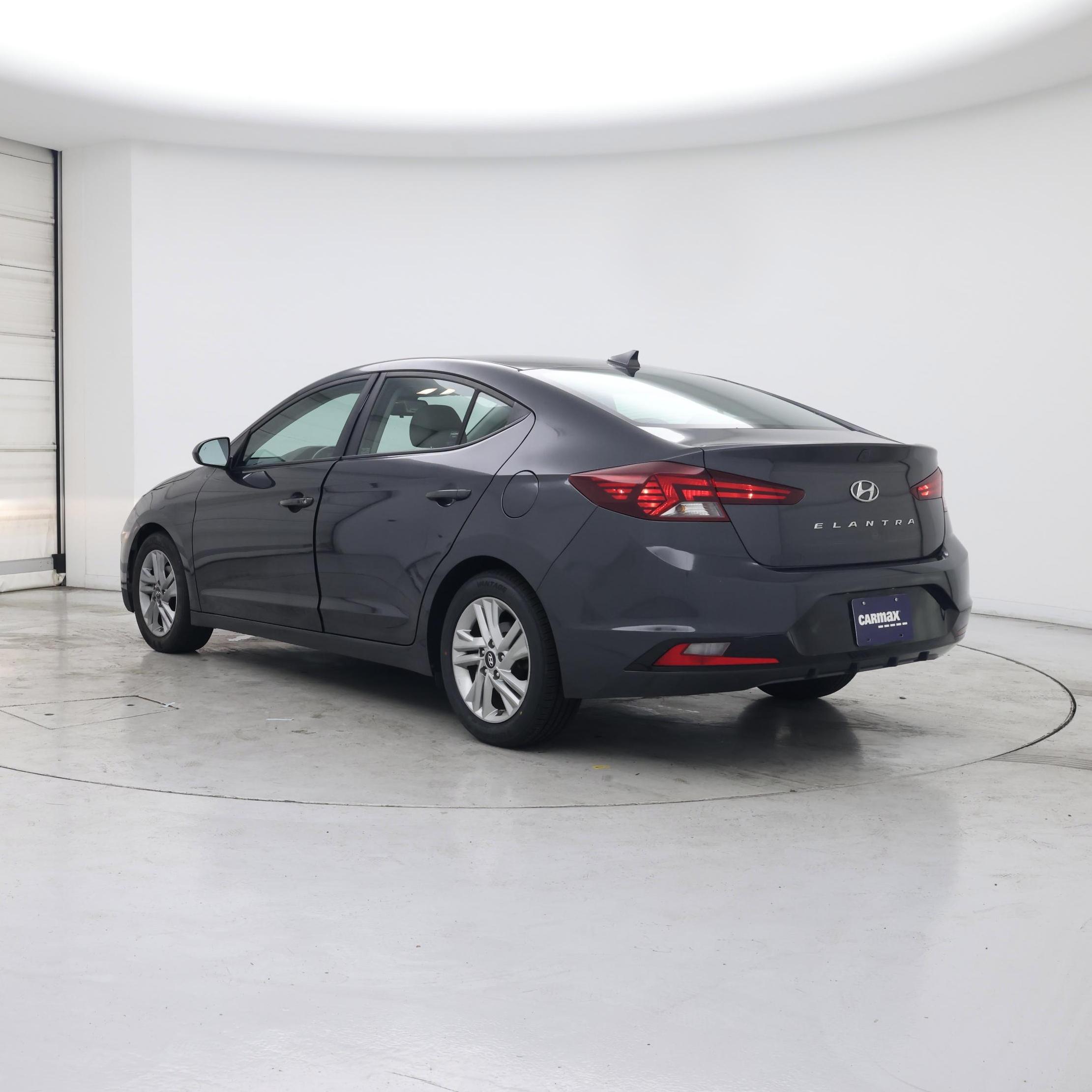 Thumbnail: 2020 Hyundai Elantra - 2