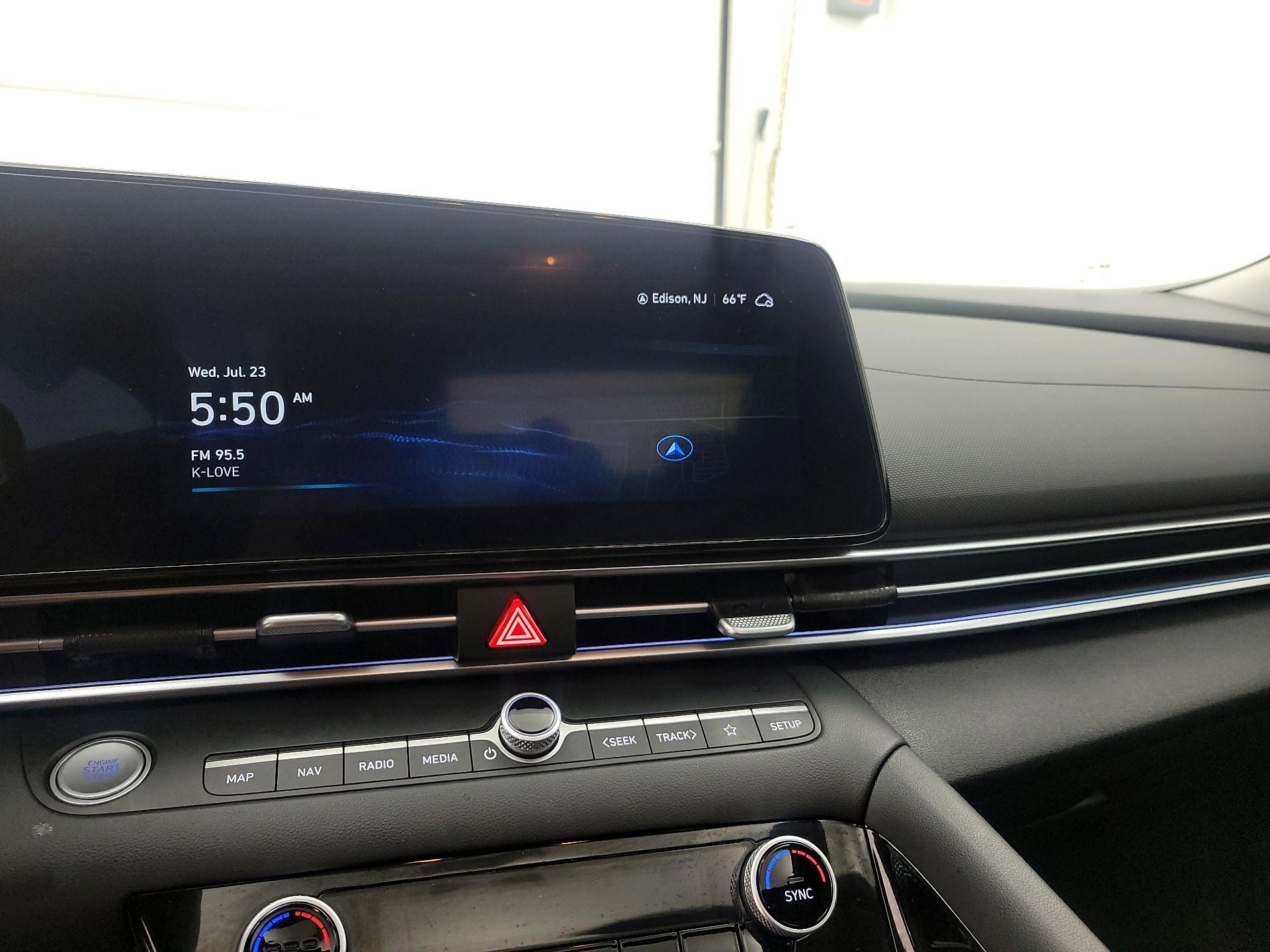 Thumbnail: 2023 Hyundai Elantra - 15