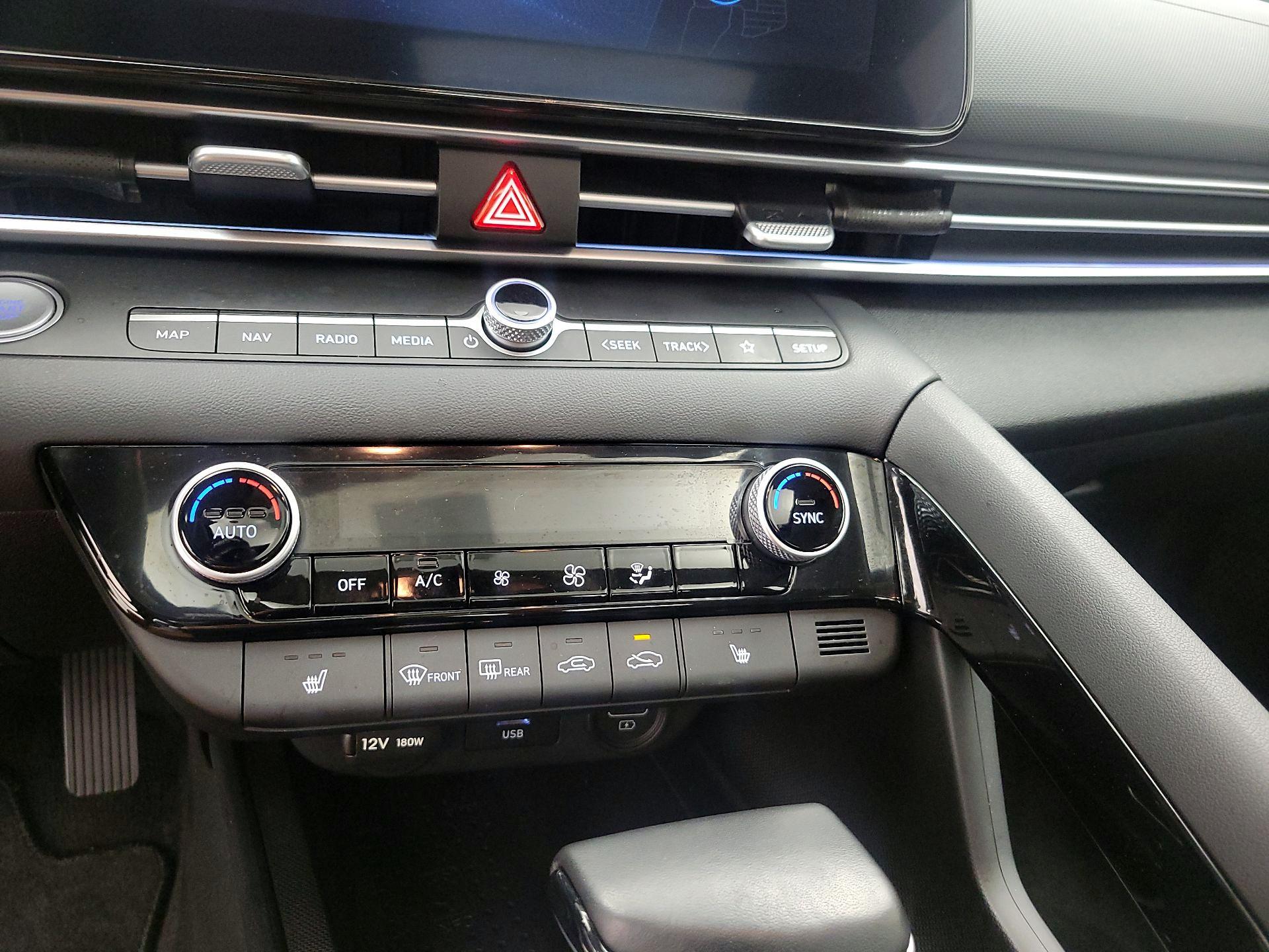 Thumbnail: 2023 Hyundai Elantra - 16