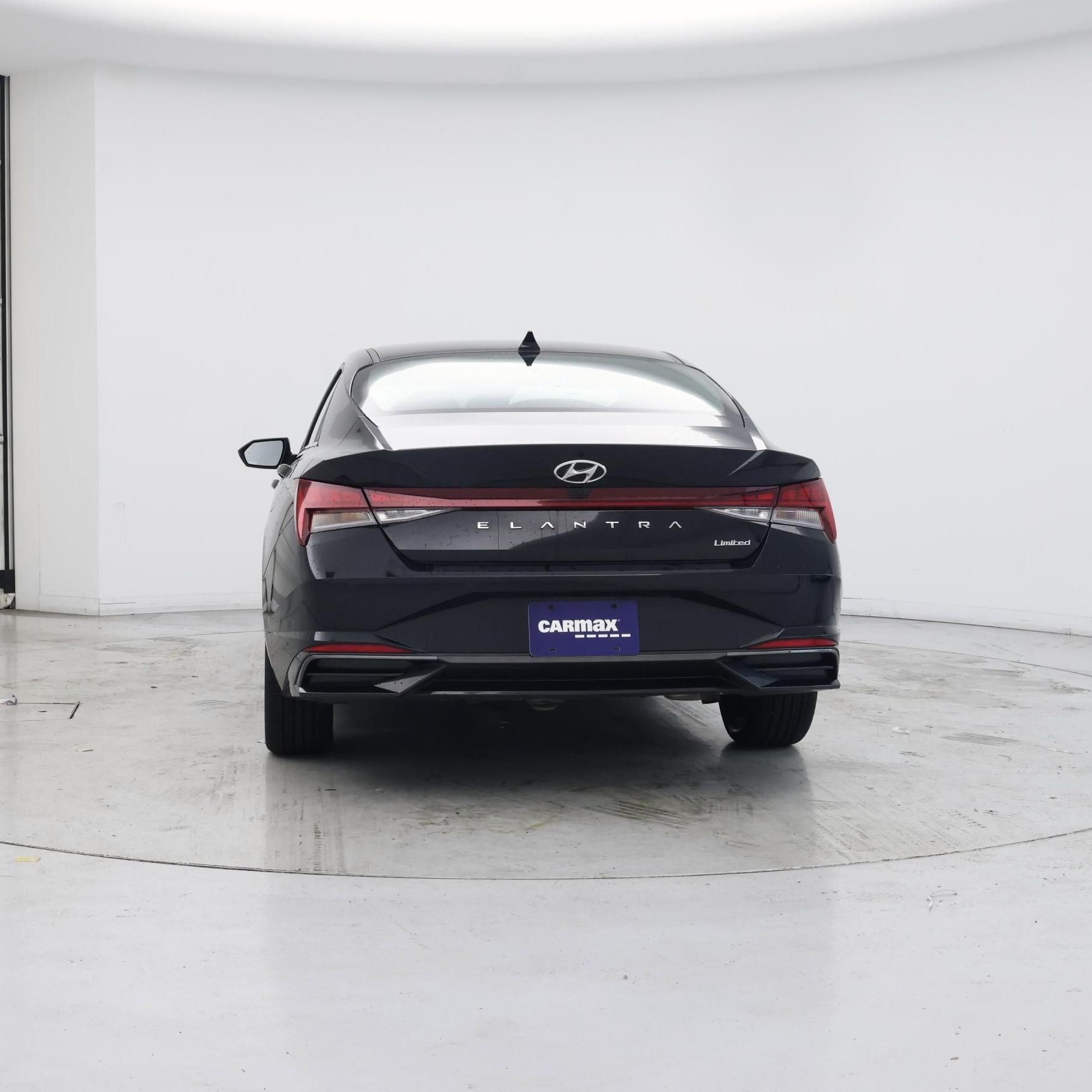 Thumbnail: 2023 Hyundai Elantra - 6