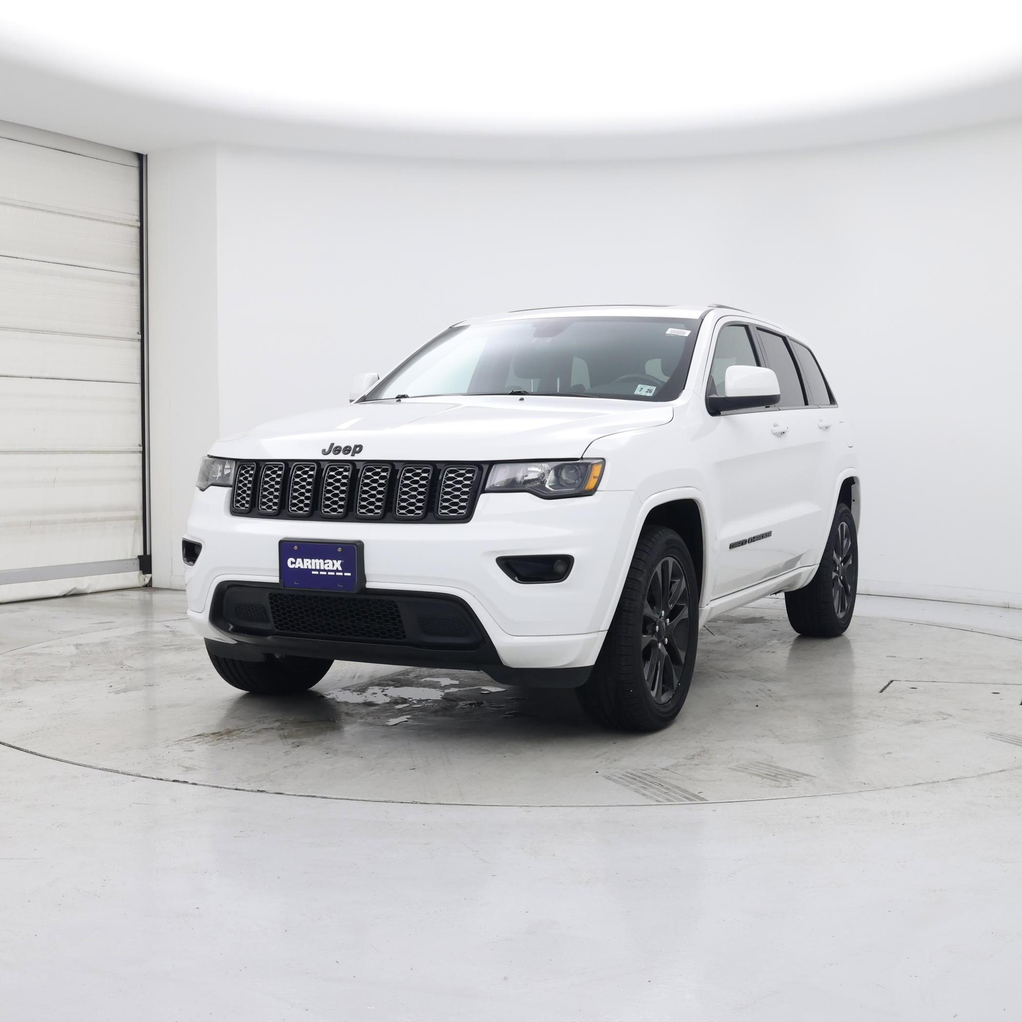 Thumbnail: 2021 Jeep Grand Cherokee - 4