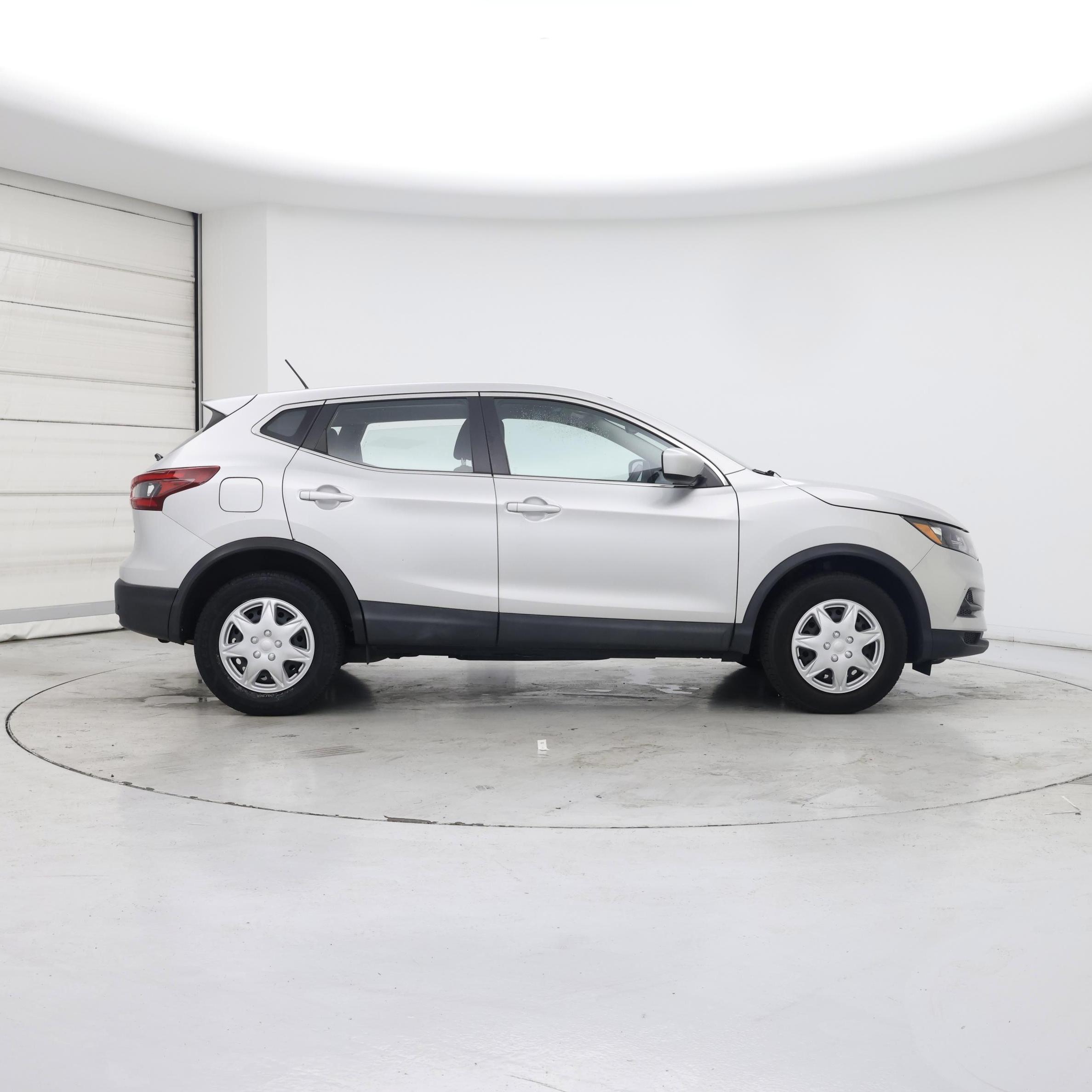Thumbnail: 2020 Nissan Rogue Sport - 7
