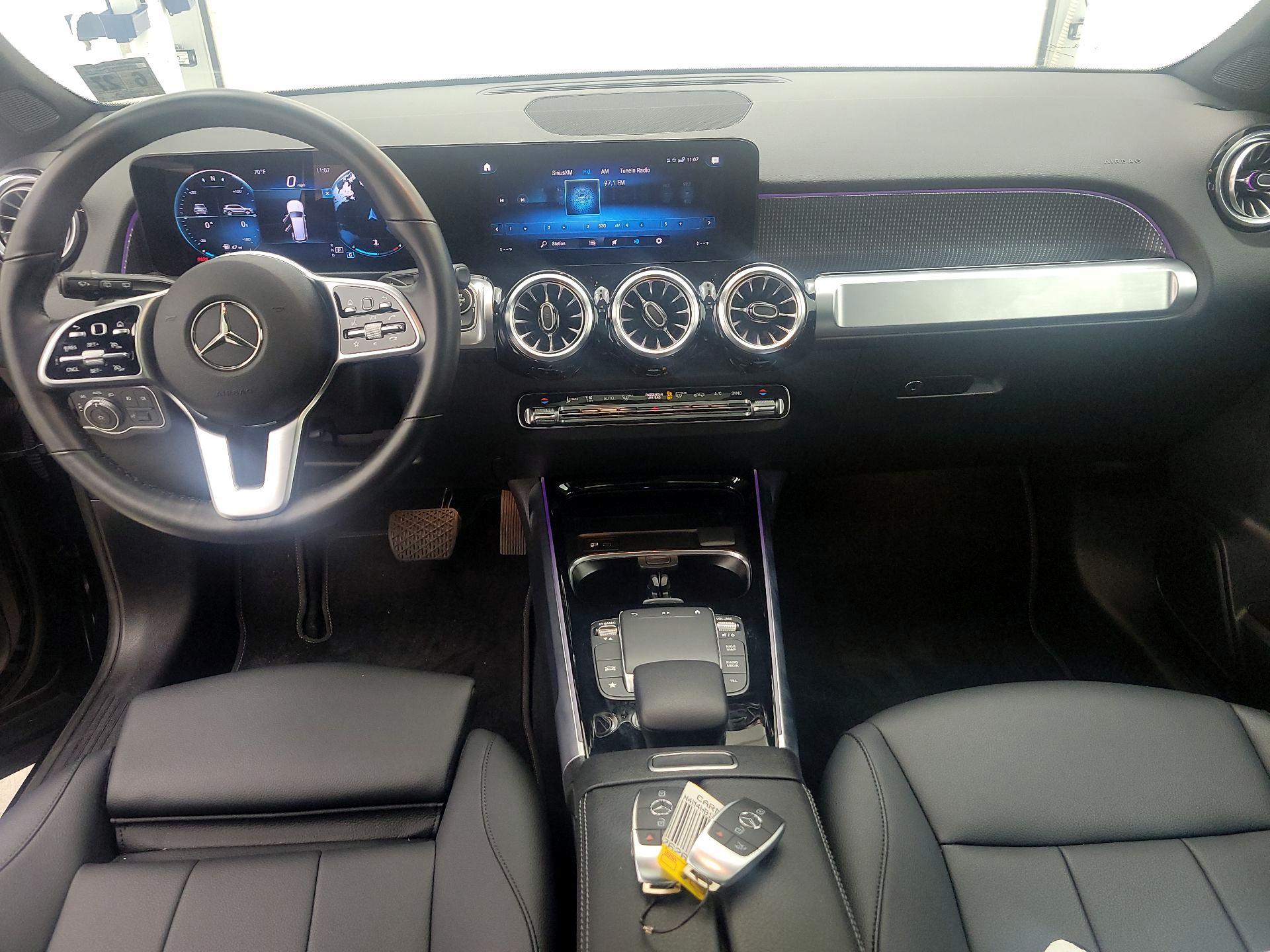 Thumbnail: 2022 Mercedes-Benz GLB - 9