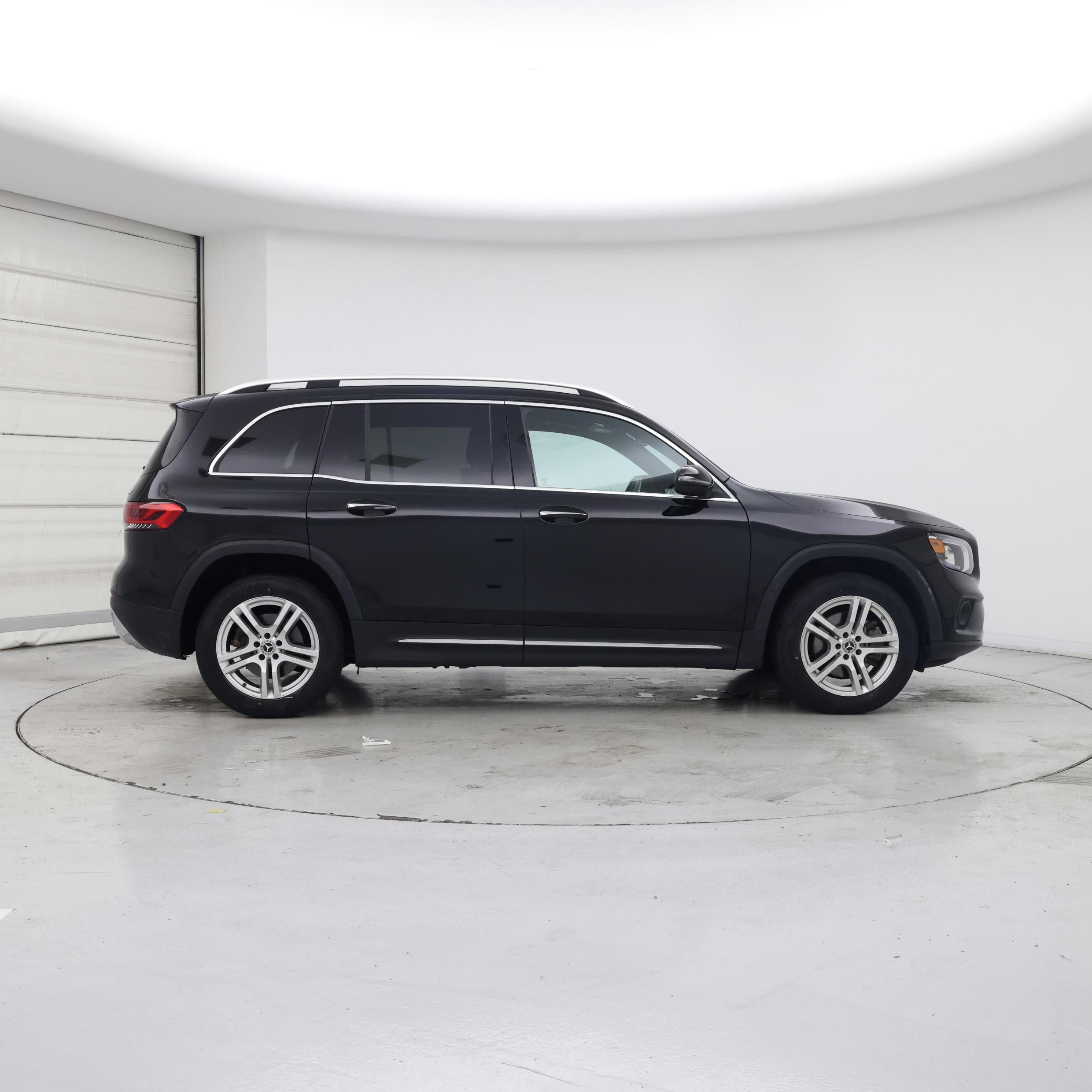 Thumbnail: 2022 Mercedes-Benz GLB - 7