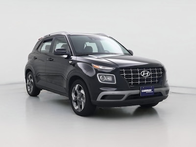Black 2022 Hyundai Venue SEL