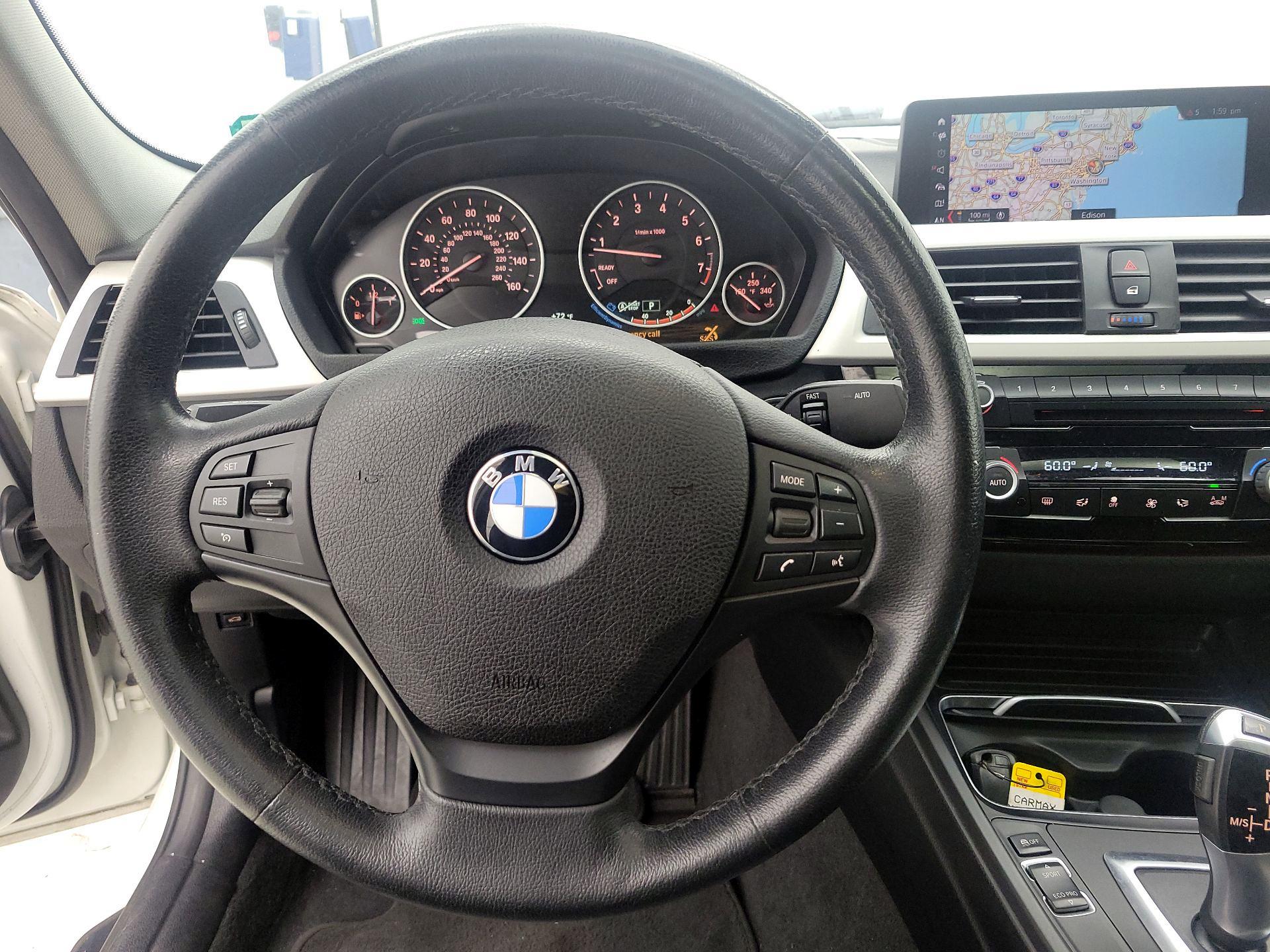 Thumbnail: 2018 BMW 3 Series - 10