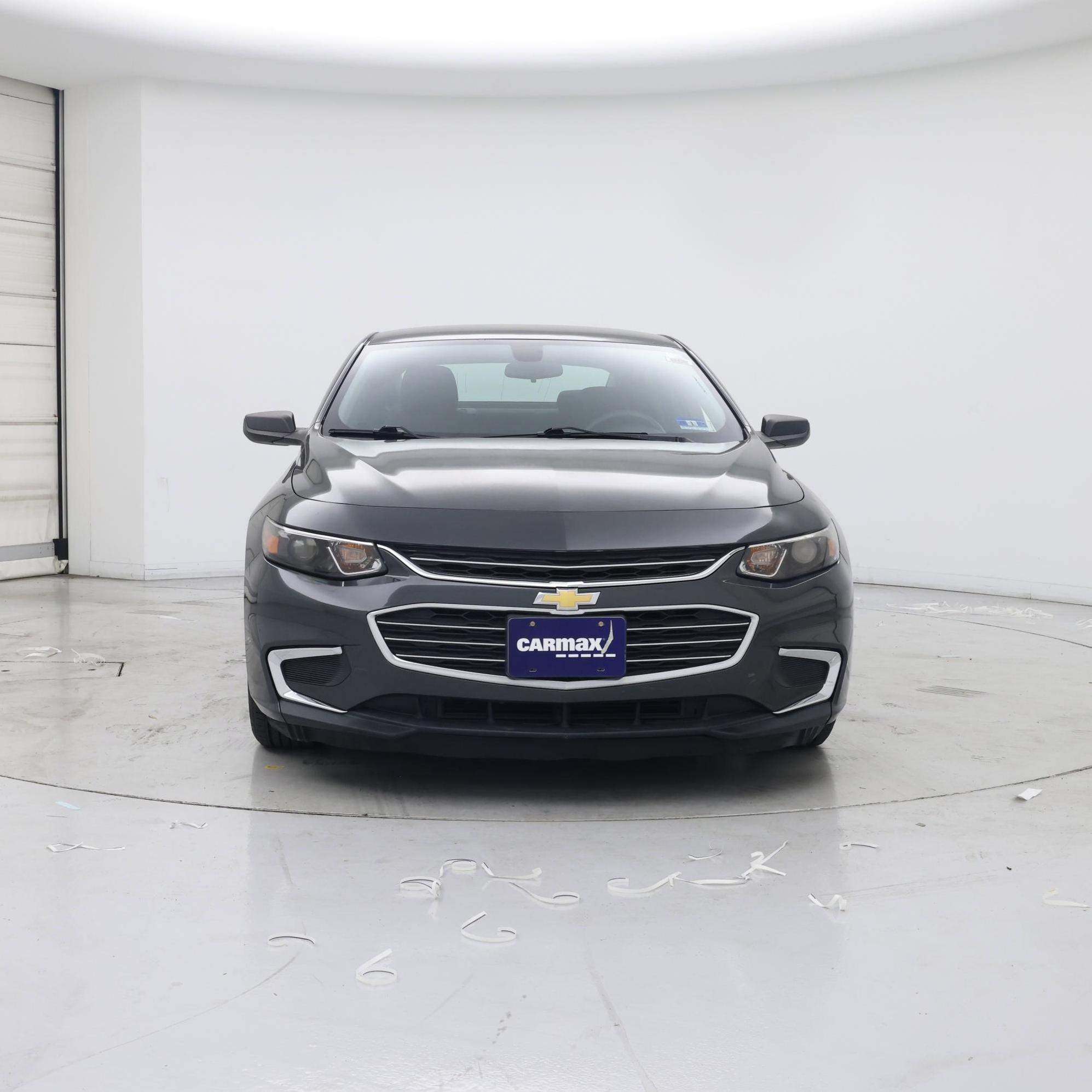 Thumbnail: 2017 Chevrolet Malibu - 5